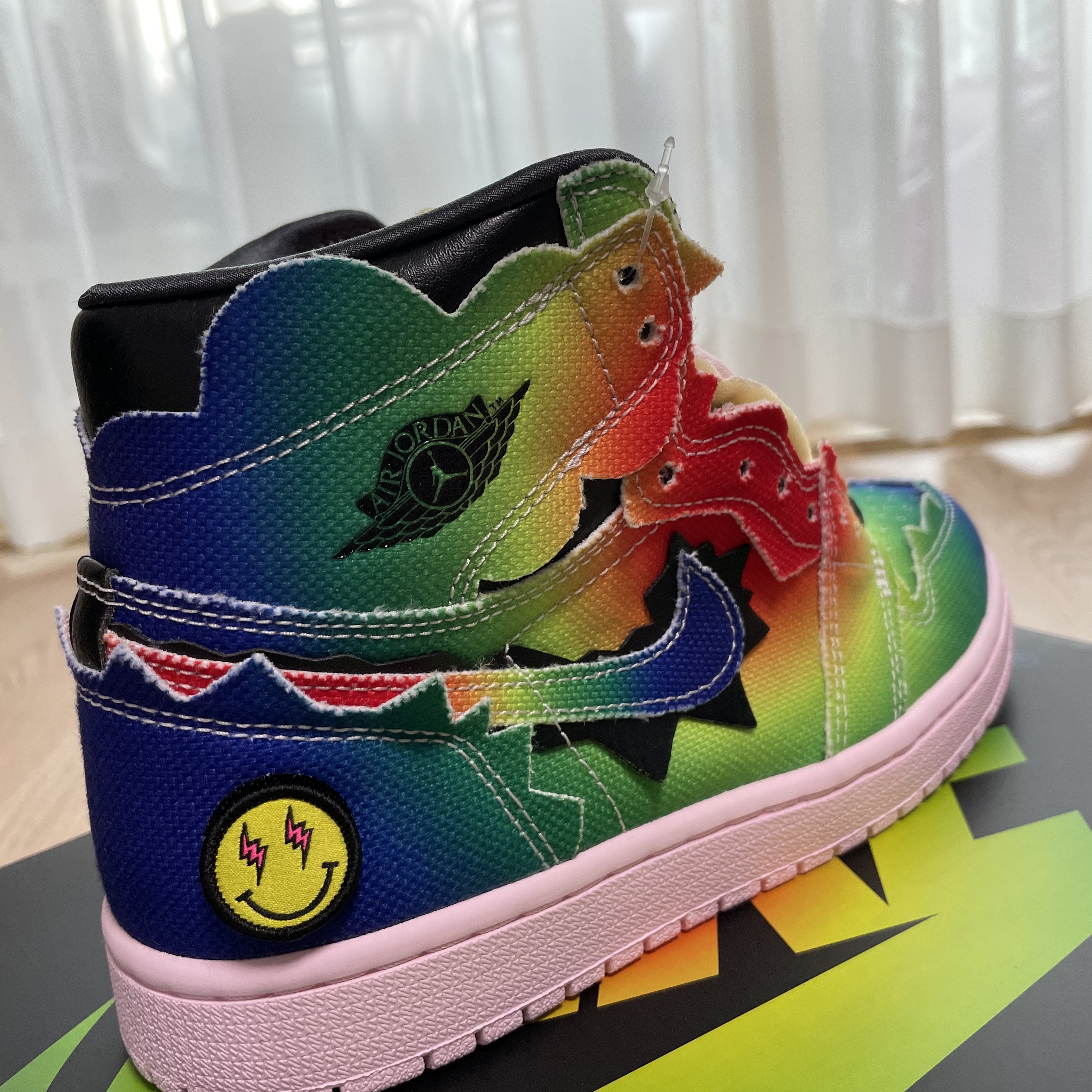 Jordan 1 x J Balvin Retro High OG 착용 스타일 - 3