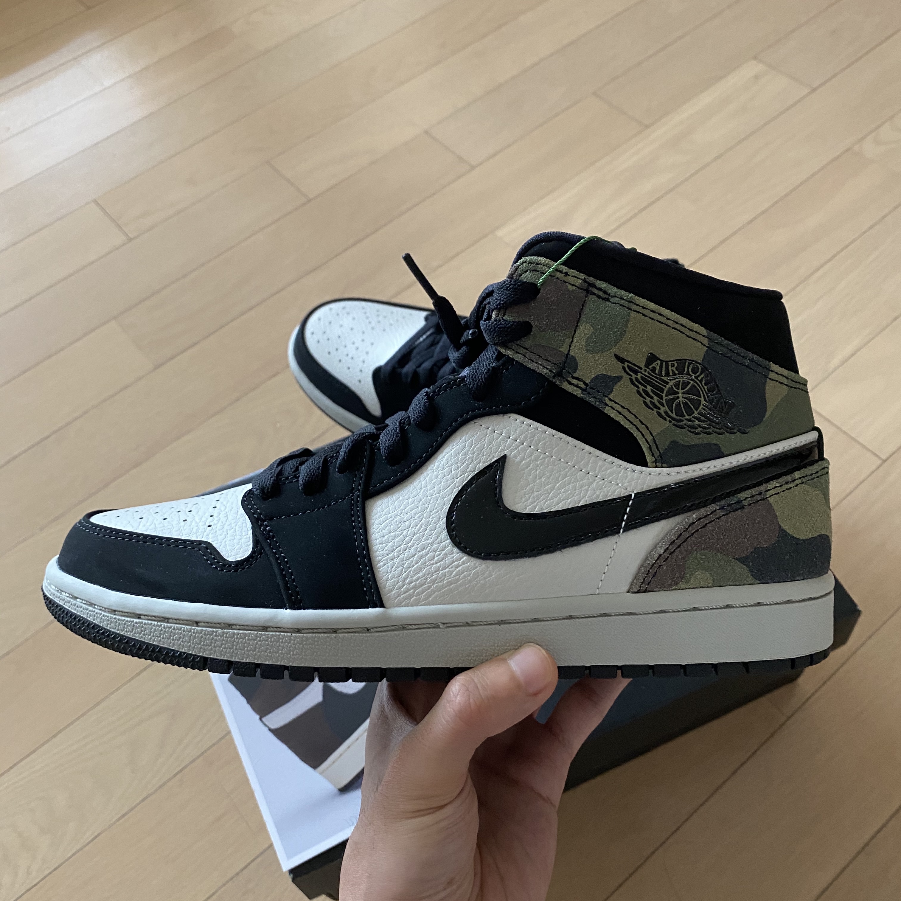 Jordan 1 Mid Camo 2020 착용 스타일 - 3