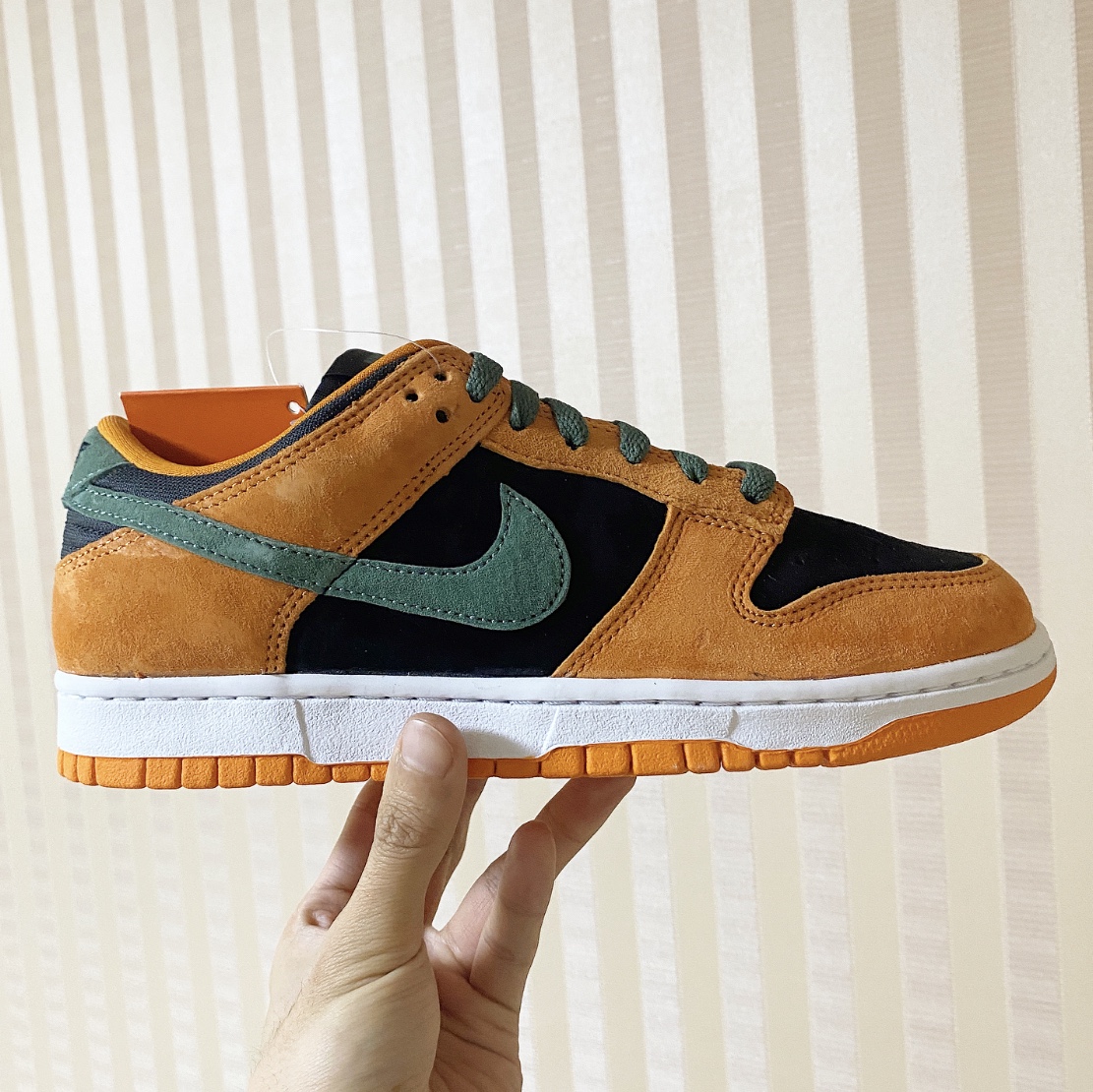 Nike Dunk Low SP Ceramic 착용 스타일 - 2
