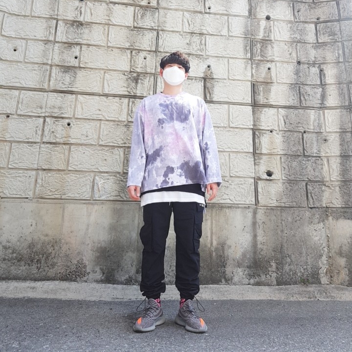 Adidas Yeezy Boost 350 V2 Beluga 착용 스타일