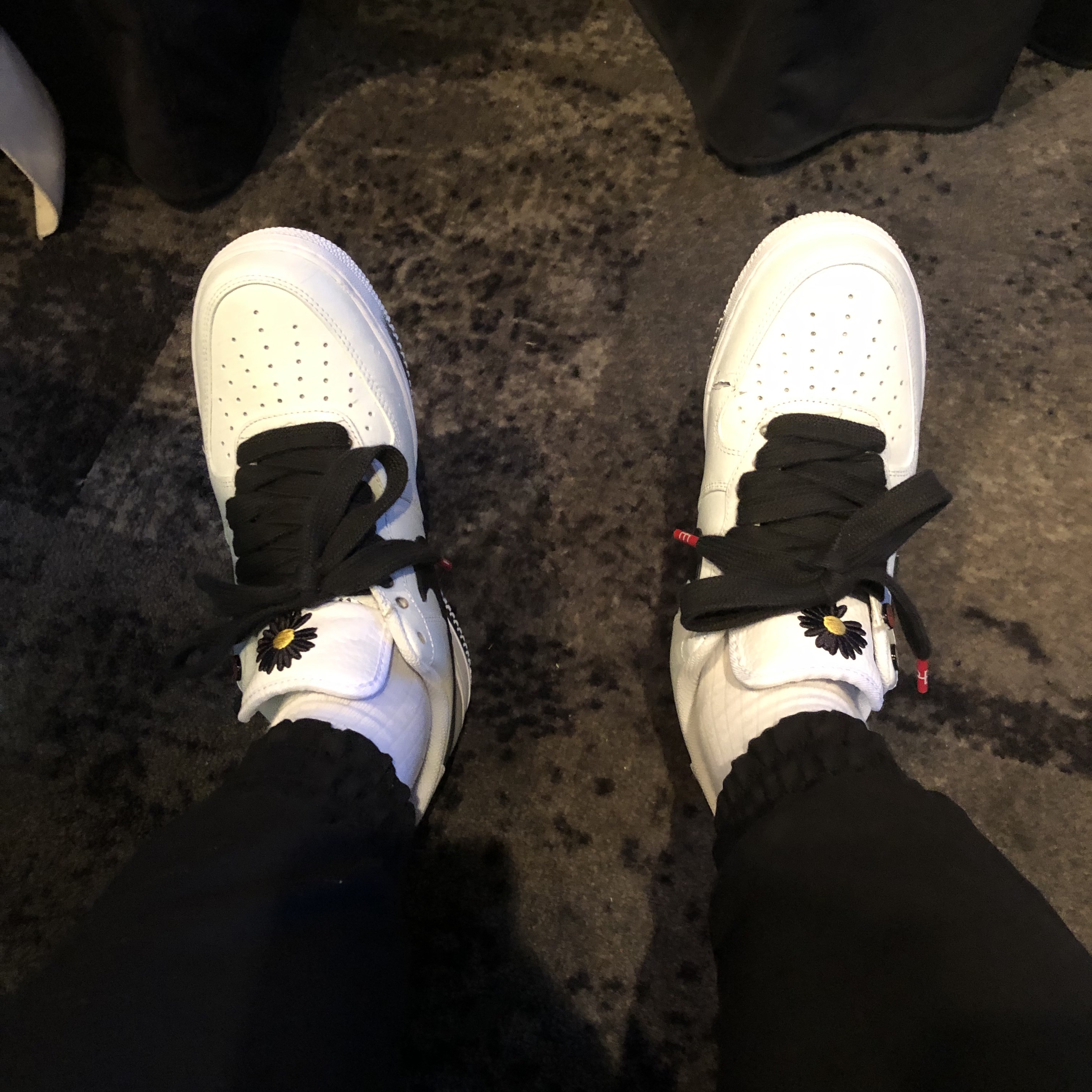 Nike x Peaceminusone Air Force 1 Low Para-Noise 2.0 착용 스타일