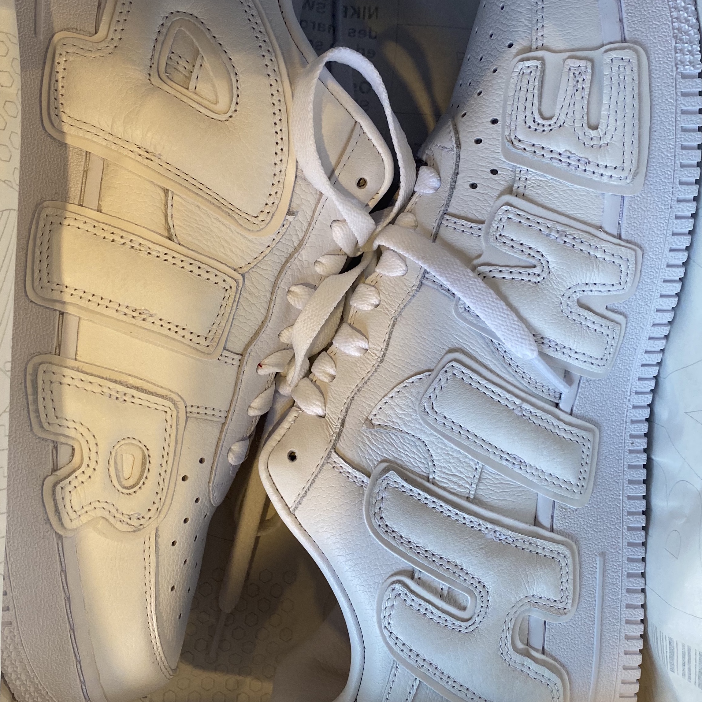 Nike x Cactus Plant Flea Market Air Force 1 Low Premium White 착용 스타일