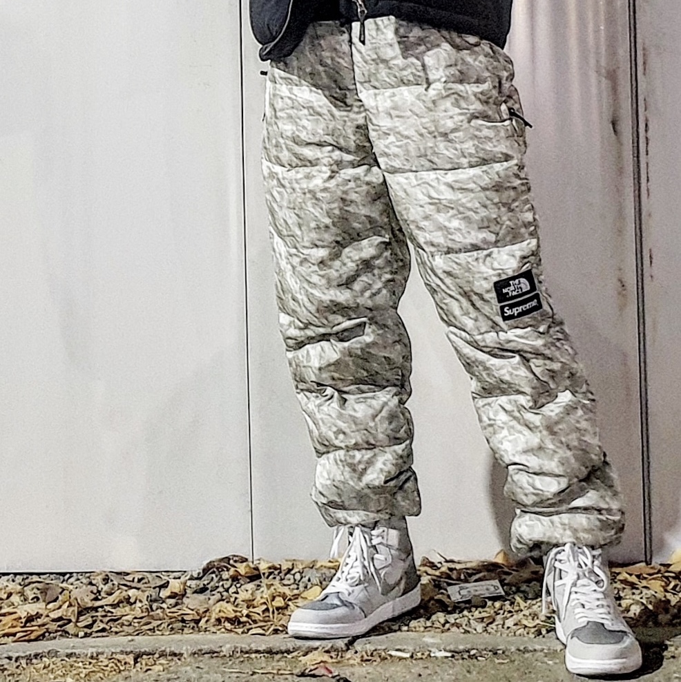 Jordan 1 Retro High OG CO.JP Neutral Grey 착용 스타일