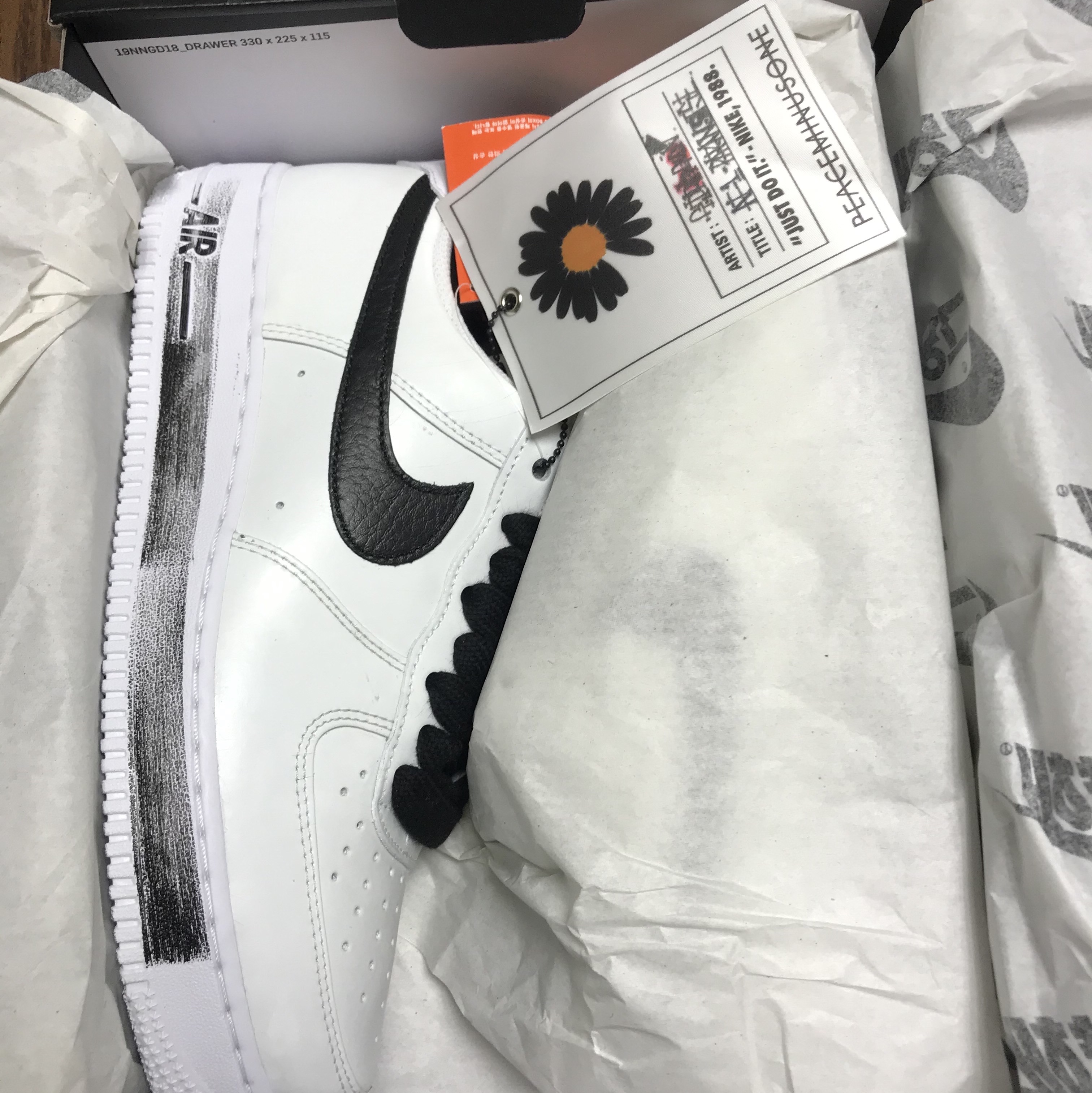 Nike x Peaceminusone Air Force 1 Low Para-Noise 2.0 착용 스타일 - 2
