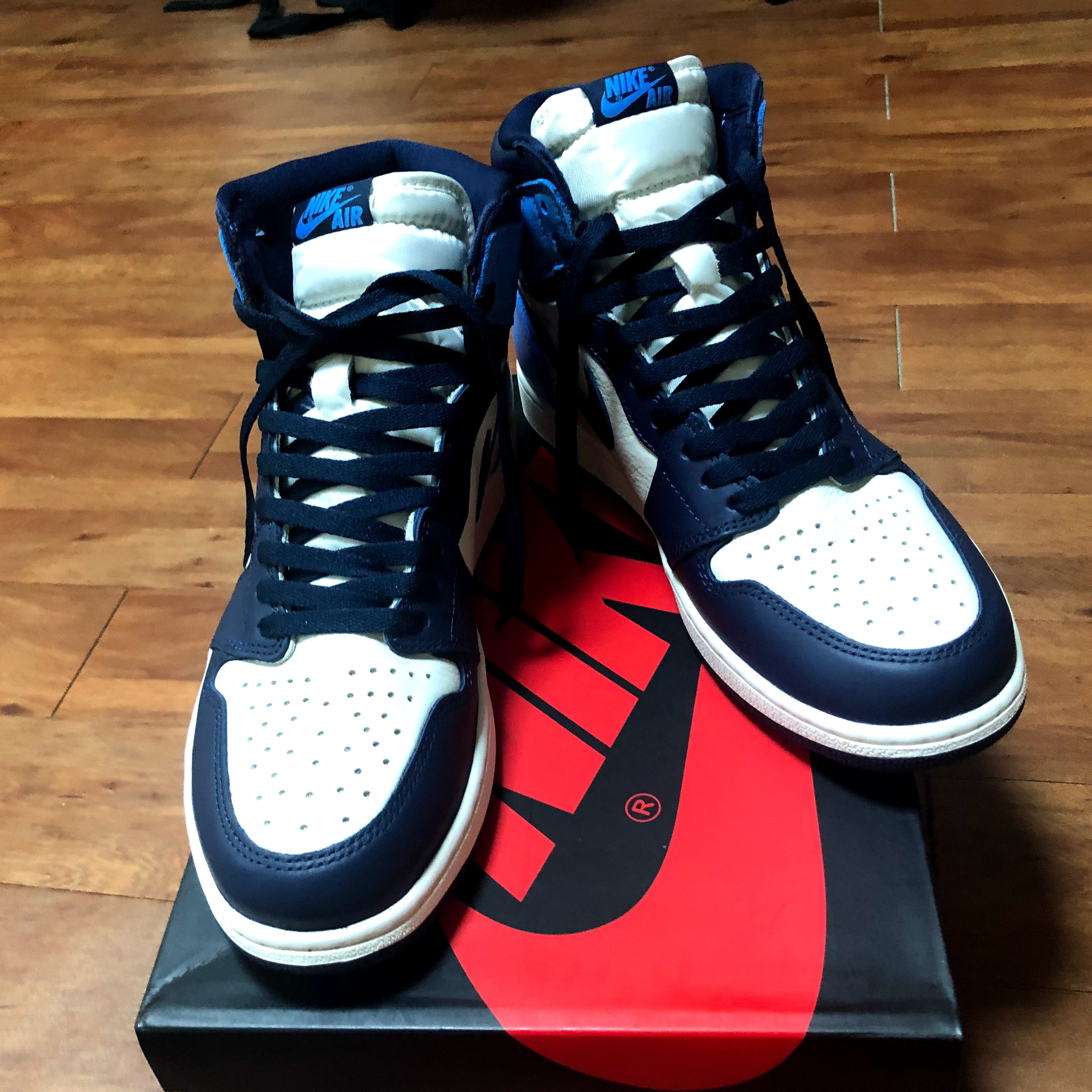 Jordan 1 Retro High Obsidian UNC 착용 스타일