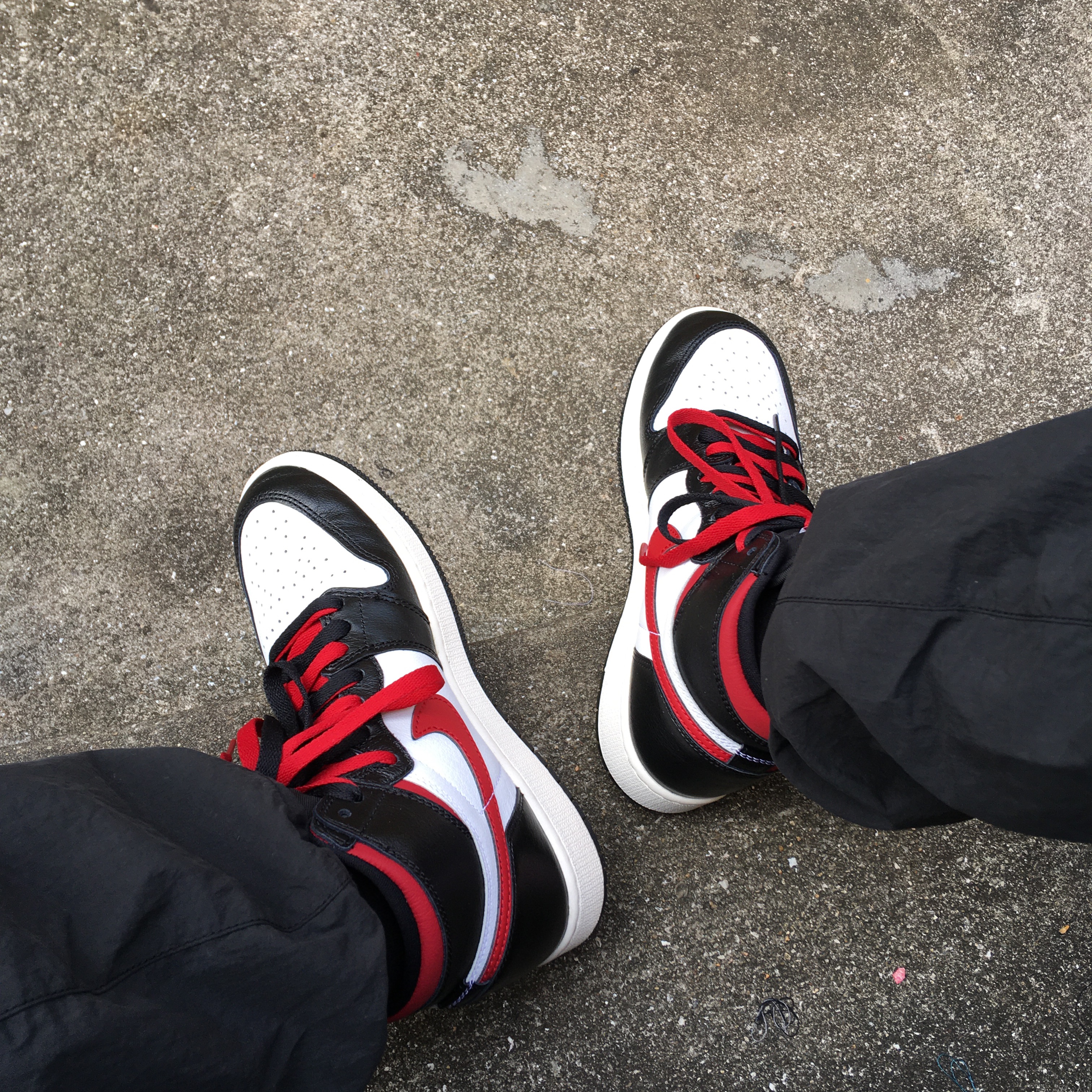 (GS) Jordan 1 Retro High OG Gym Red 착용 스타일