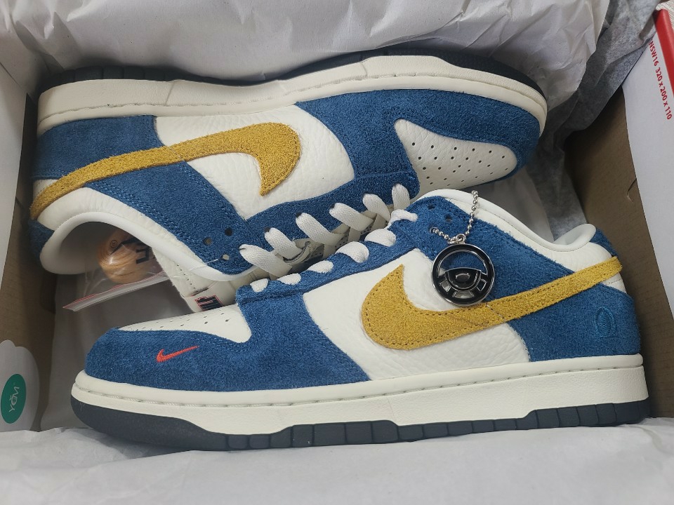 Nike x Kasina Dunk Low 80's Bus 착용 스타일