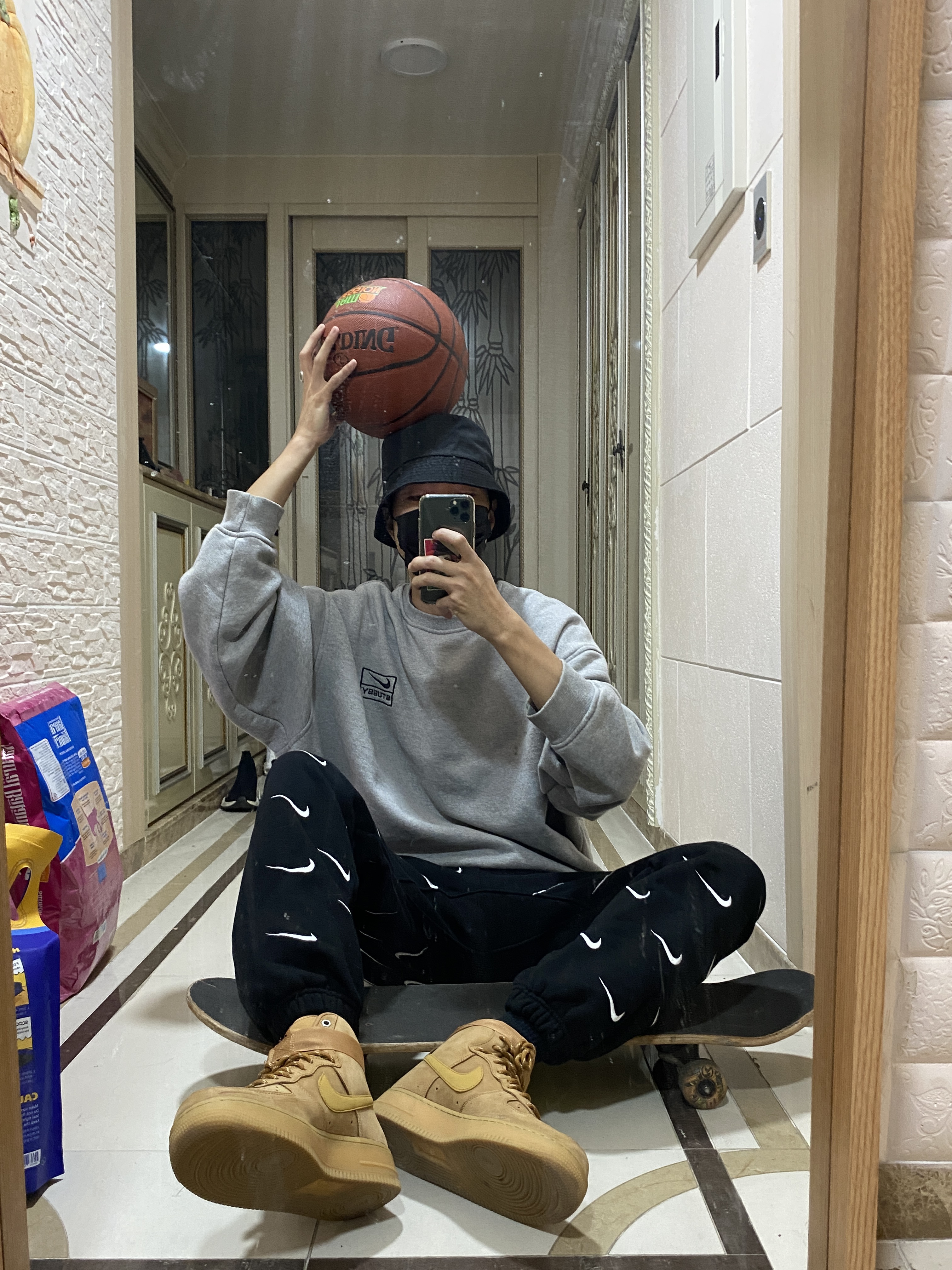 Nike Air Force 1 High Wheat 2015 착용 스타일 - 2