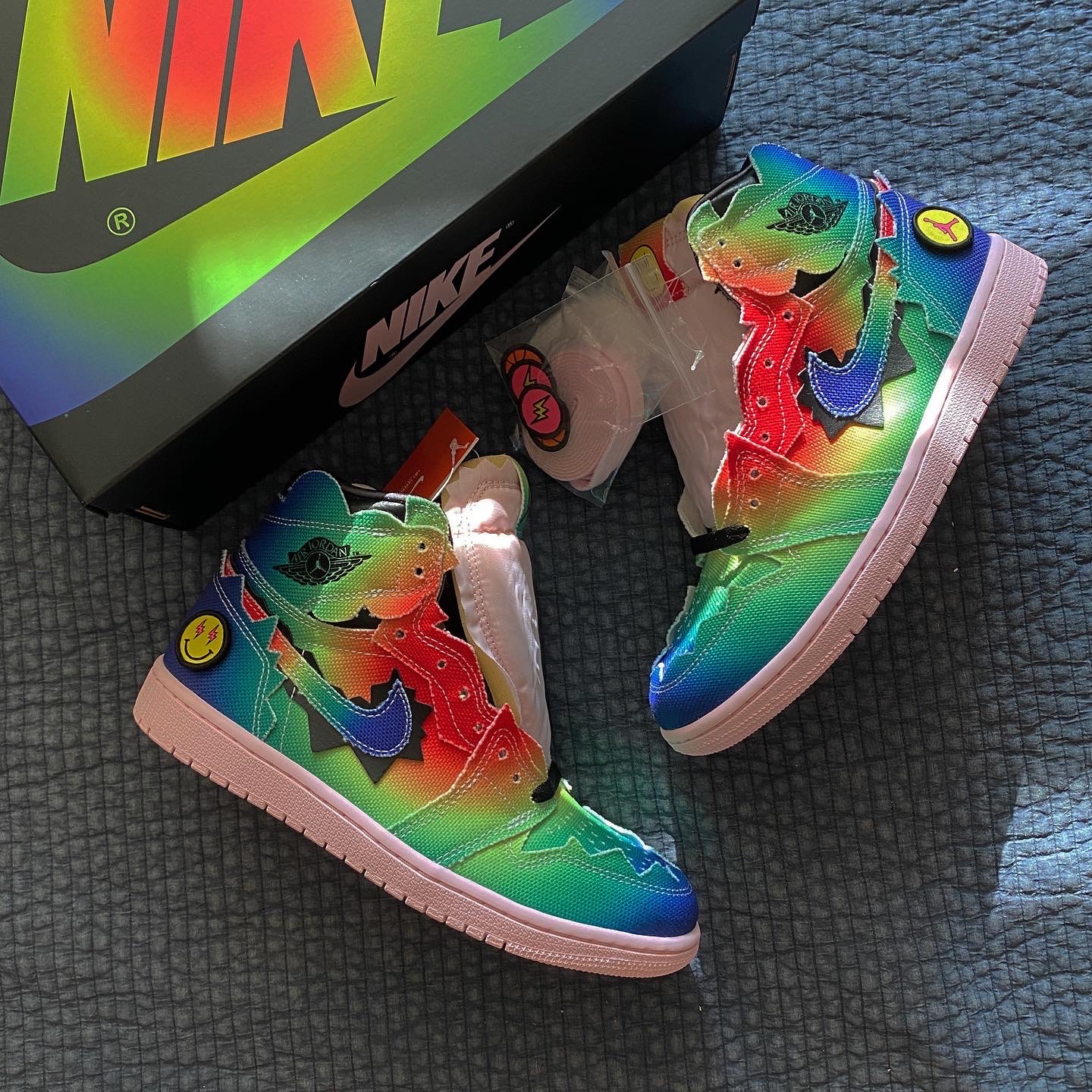 Jordan 1 x J Balvin Retro High OG 착용 스타일 - 1