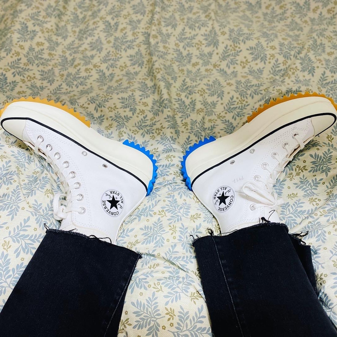 Converse x JW Anderson Run Star Hike Hi White 착용 스타일