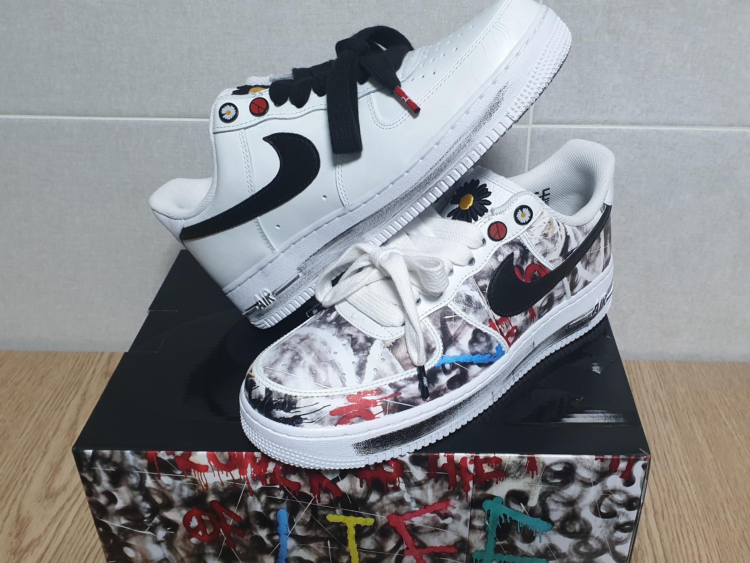 Nike x Peaceminusone Air Force 1 Low Para-Noise 2.0 착용 스타일 - 2