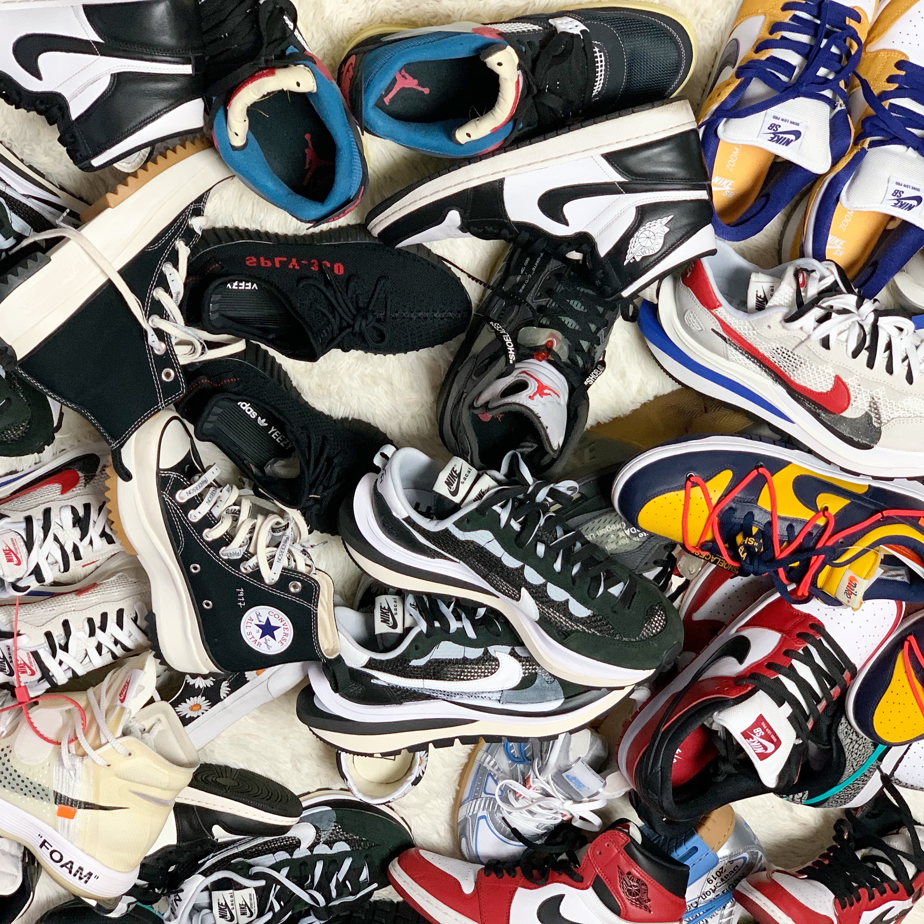 Nike x Sacai VaporWaffle Black White, Nike x Sacai VaporWaffle Royal Fuchsia 착용 스타일