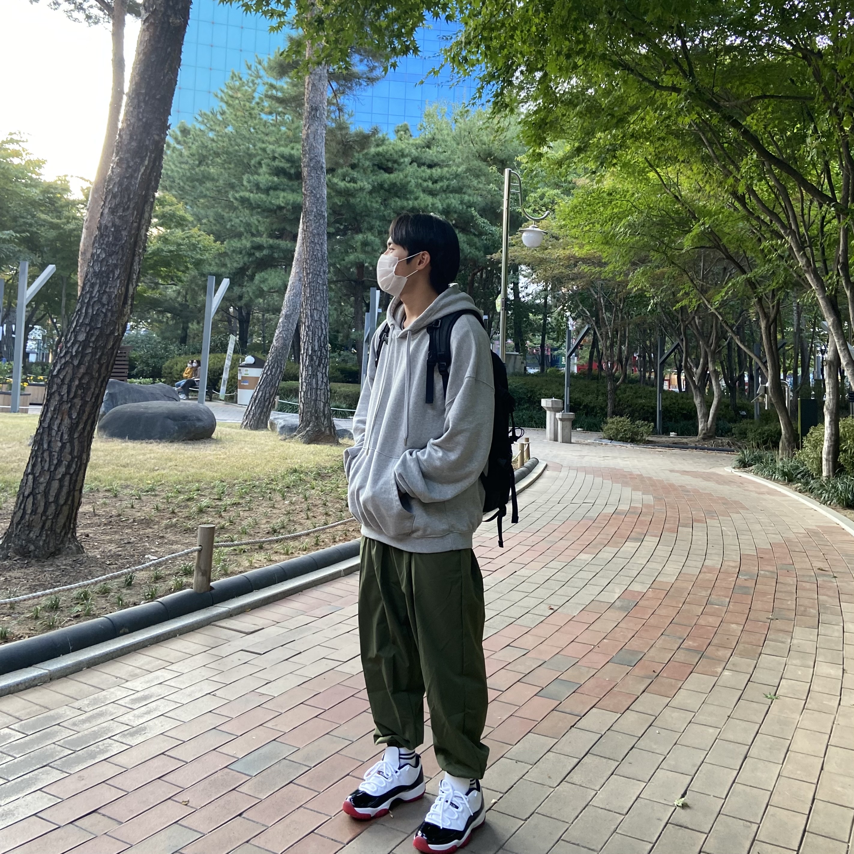 Jordan 11 Retro Low Concord Bred 착용 스타일