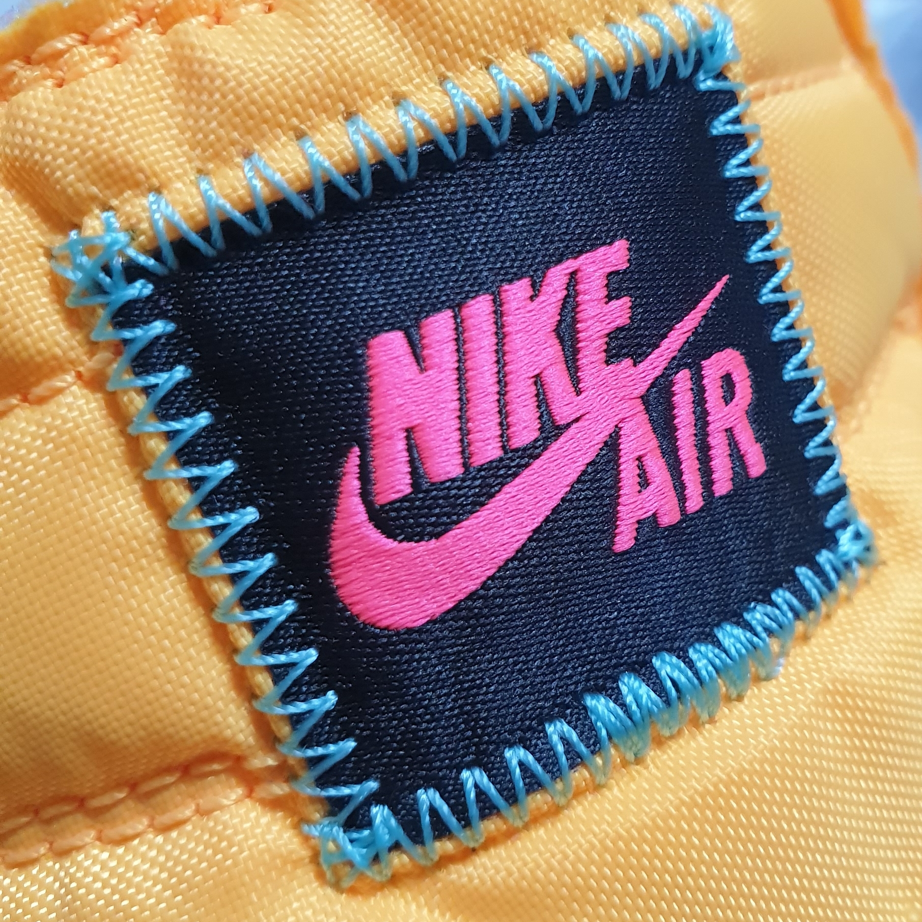 Jordan 1 Retro High Baroque Brown 착용 스타일 - 2