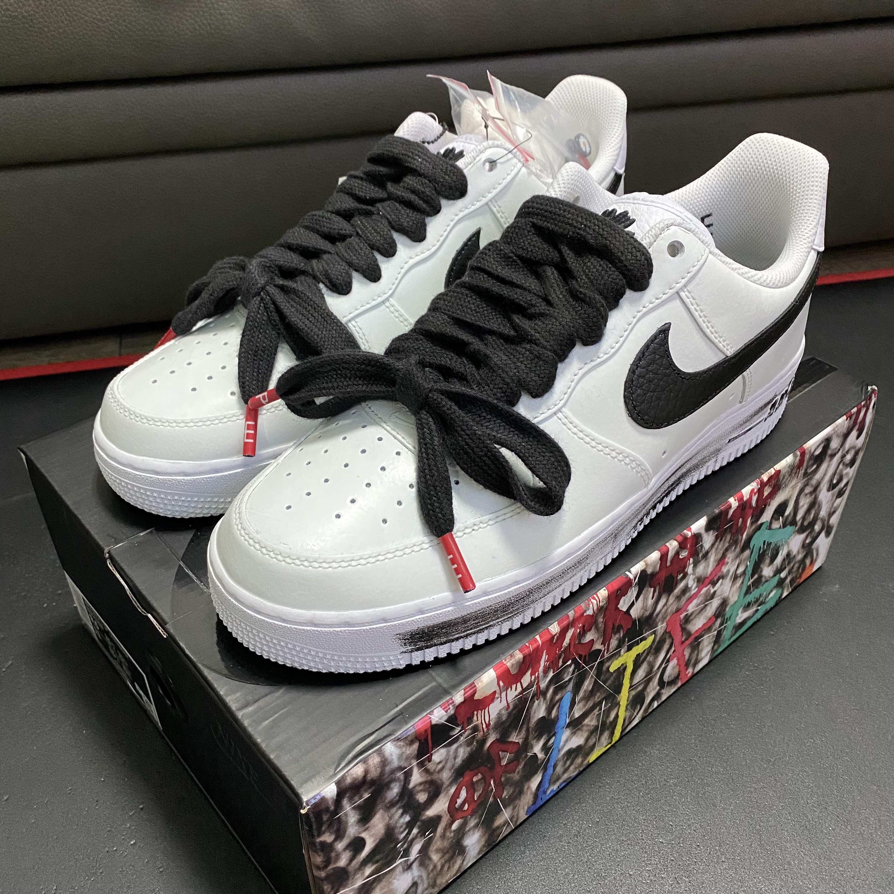 Nike x Peaceminusone Air Force 1 Low Para-Noise 2.0 착용 스타일
