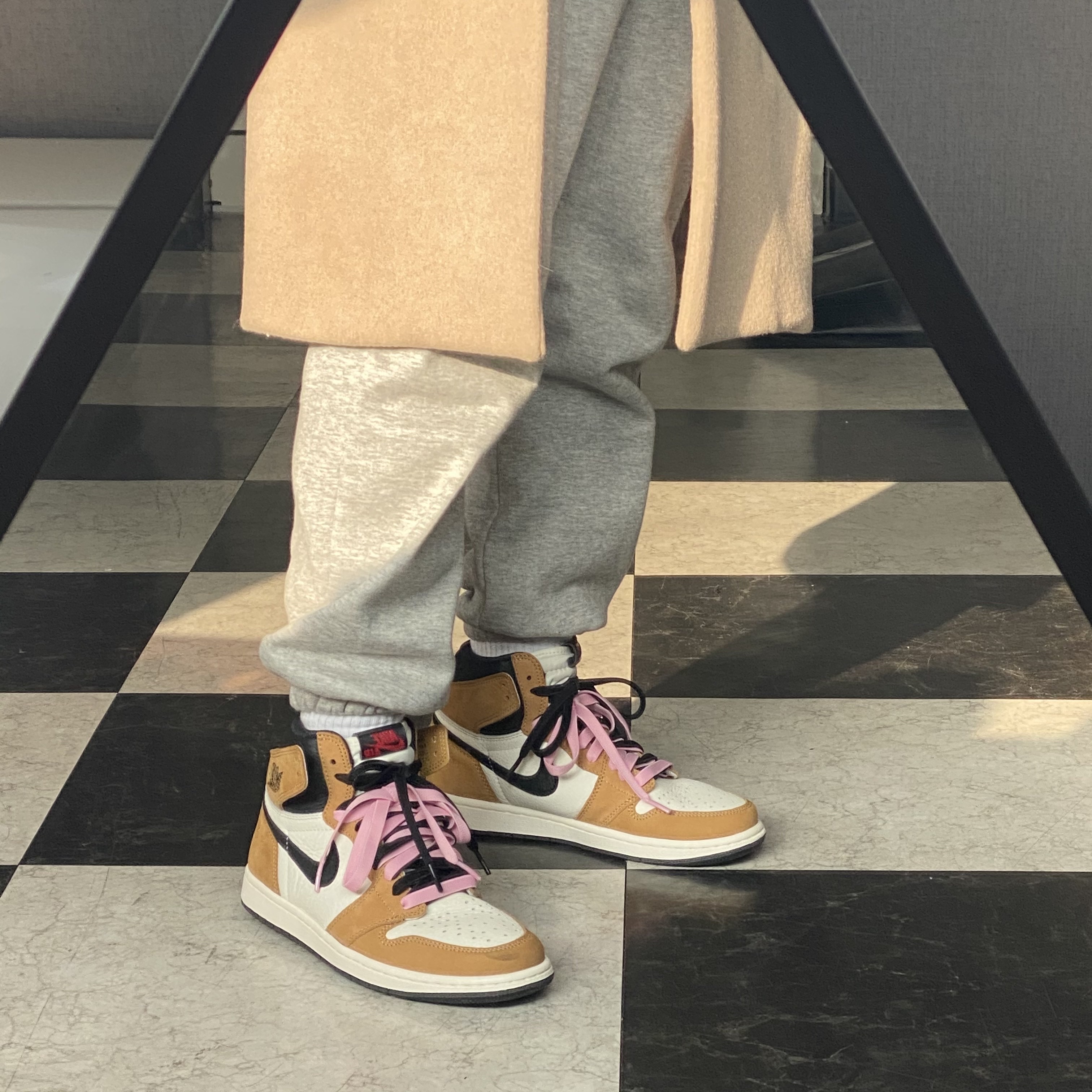 Jordan 1 Retro High Rookie of the Year 착용 스타일 - 3