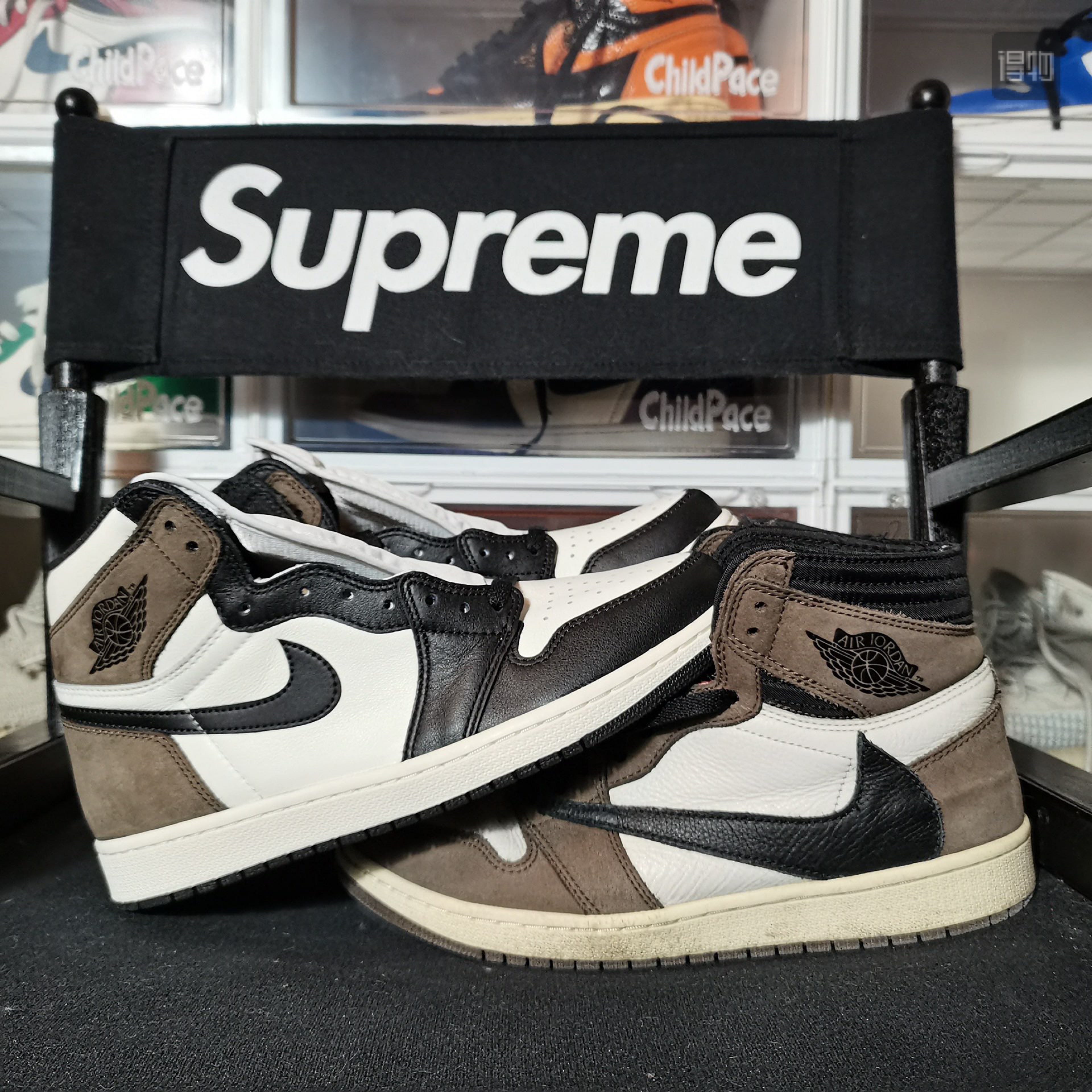 Jordan 1 Retro High OG Black Mocha, Jordan 1 x Travis Scott Retro High OG SP Mocha 착용 스타일