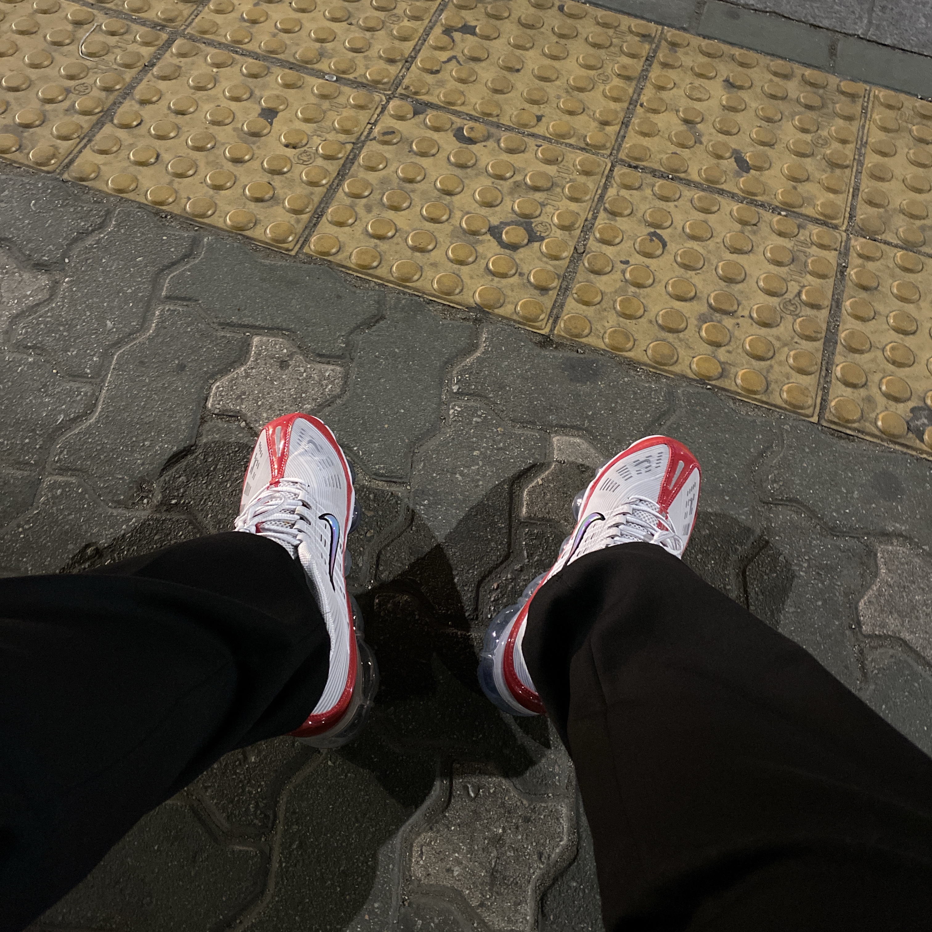 Nike Air VaporMax 360 History of Air 착용 스타일