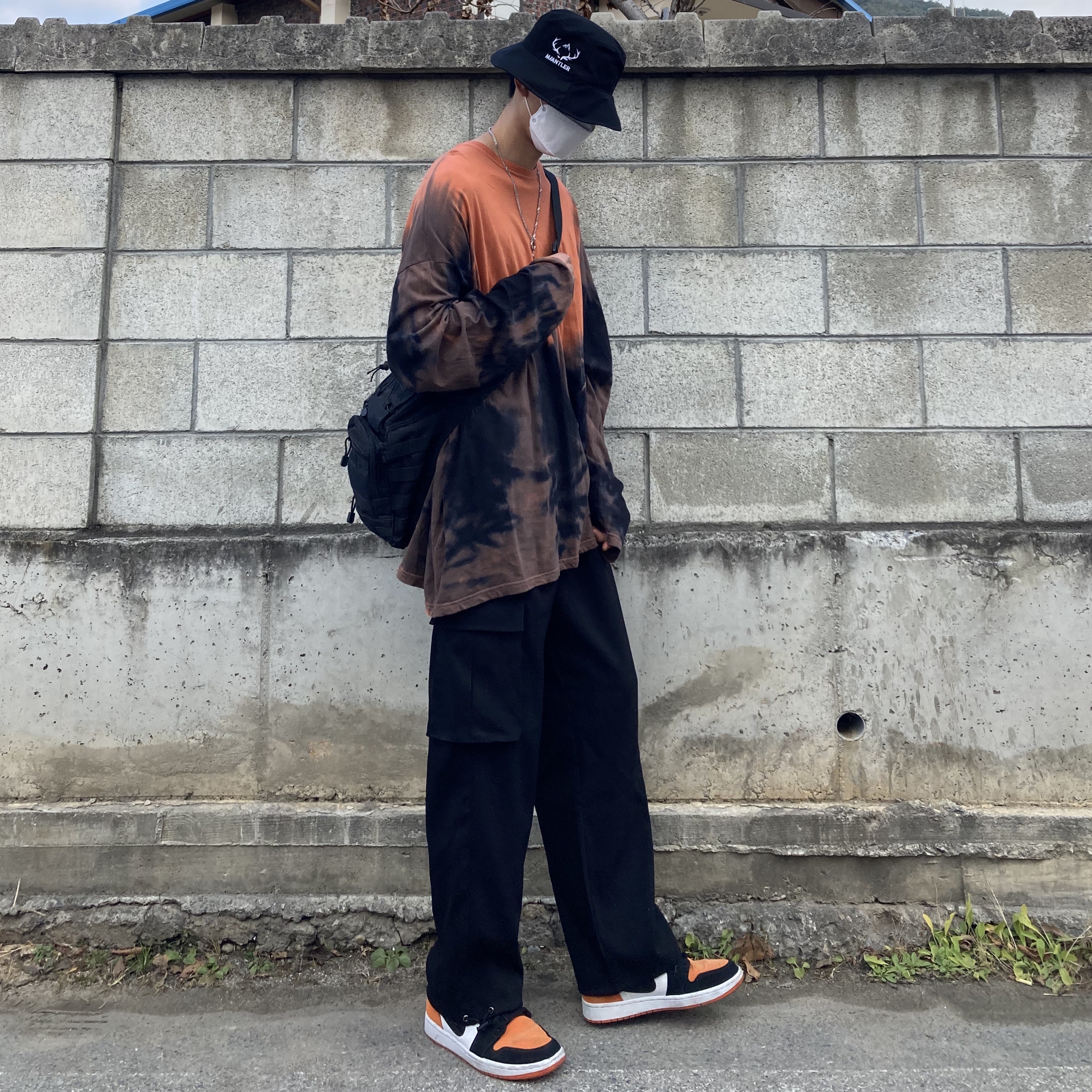 Jordan 1 Low Shattered Backboard 착용 스타일