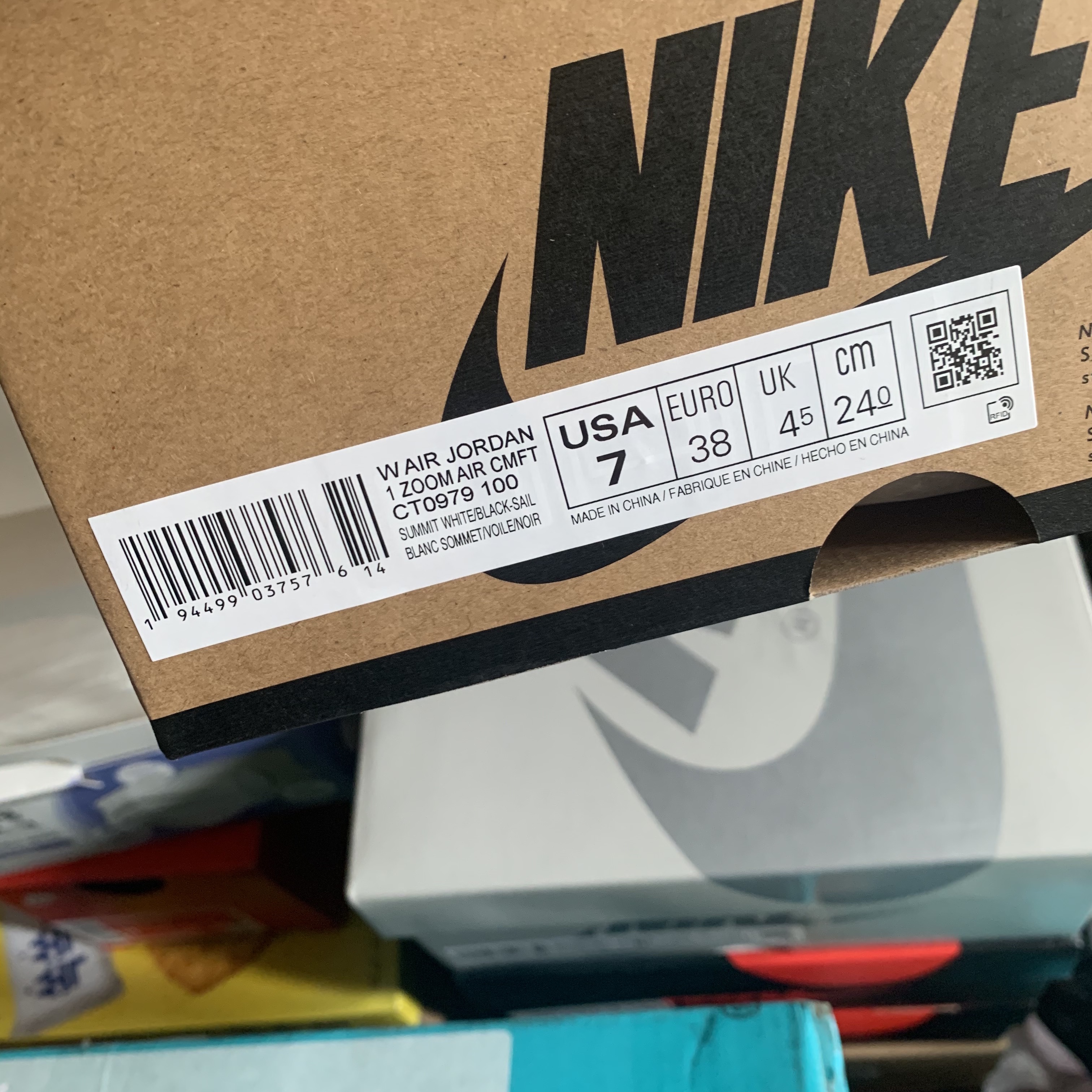 (W) Jordan 1 Zoom Air CMFT Summit Sail 착용 스타일 - 5