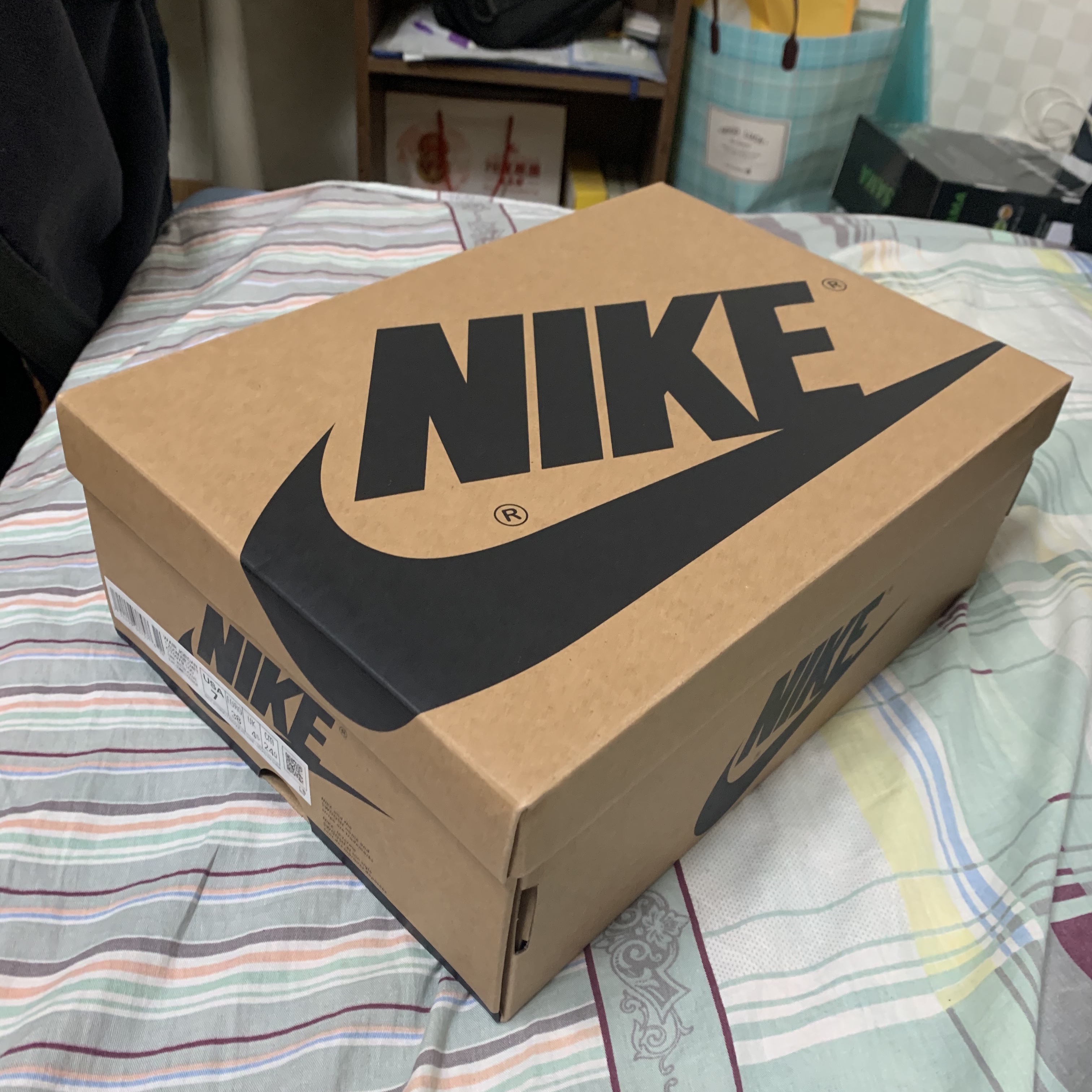 (W) Jordan 1 Zoom Air CMFT Summit Sail 착용 스타일 - 1