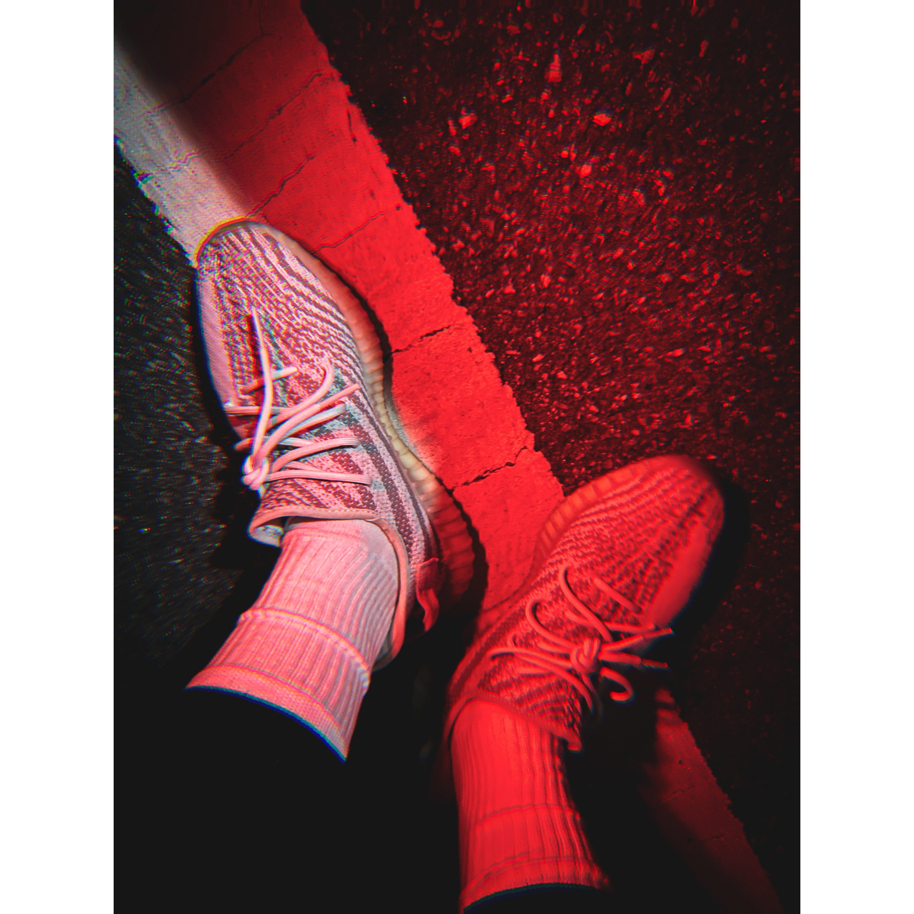 Adidas Yeezy Boost 350 V2 Blue Tint 2017 착용 스타일