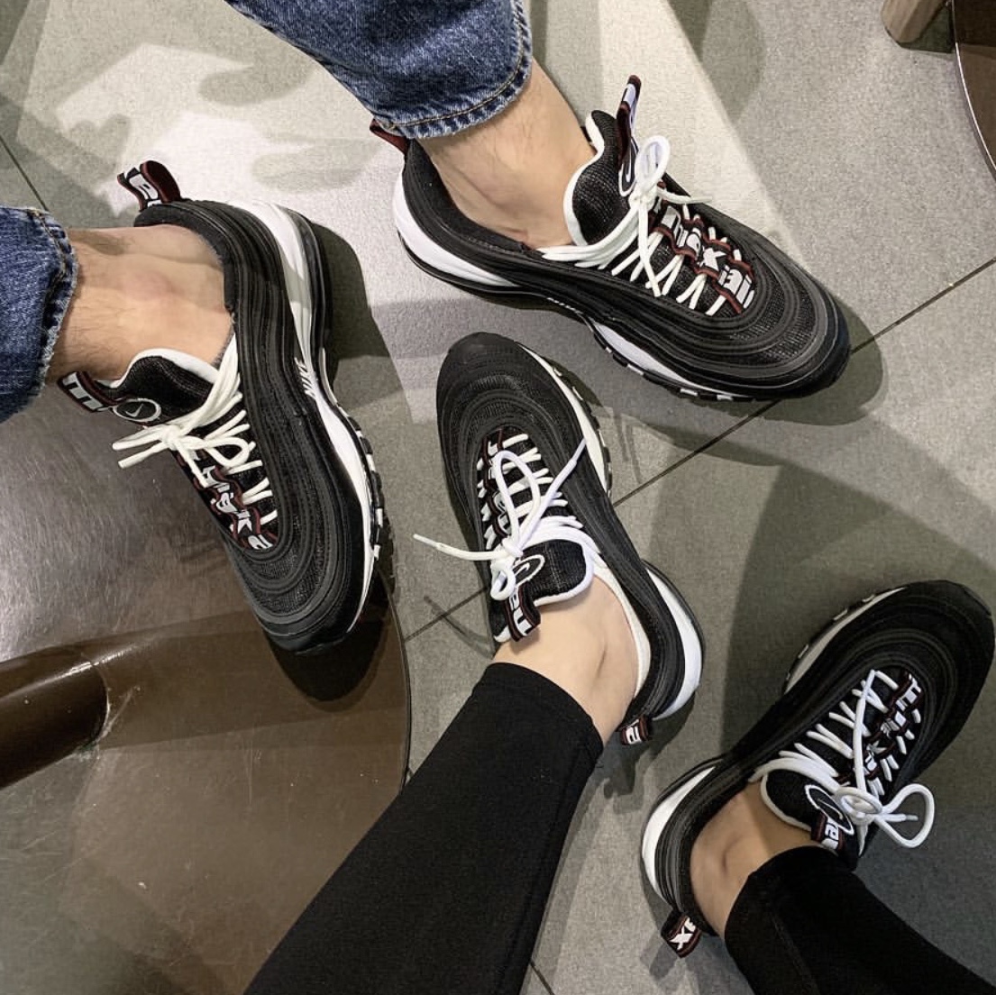 Nike Air Max 97 Overbranding Black 착용 스타일
