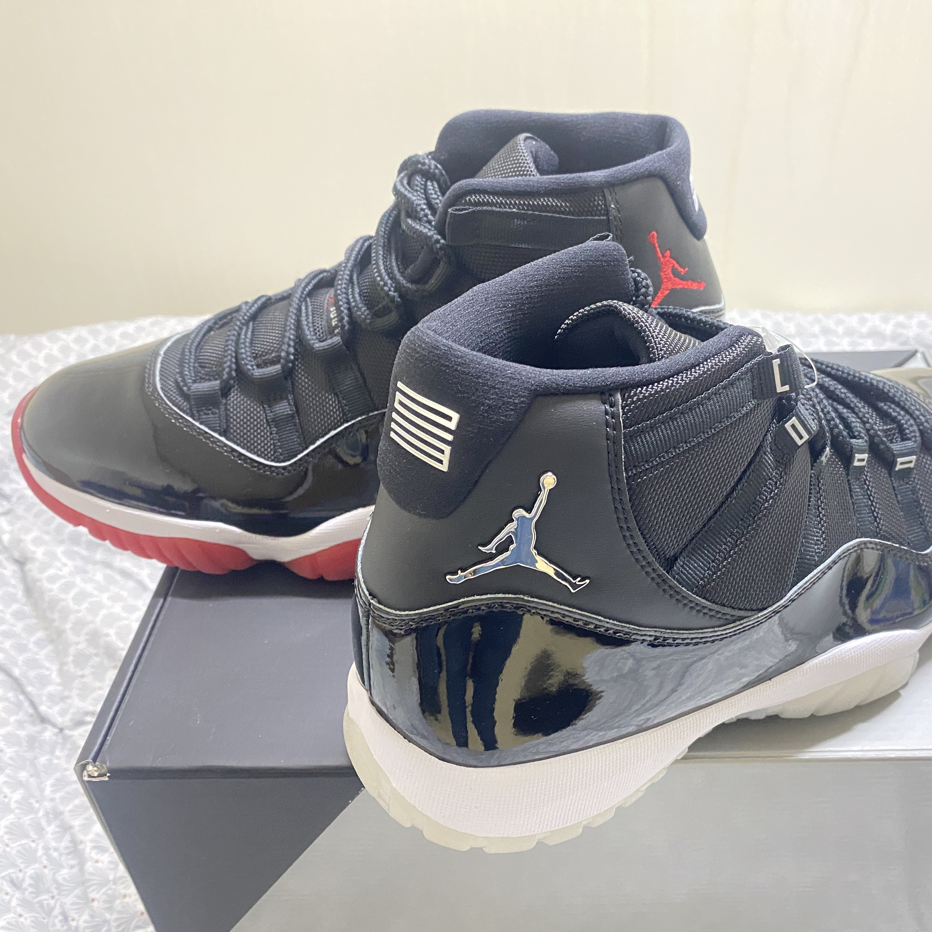 Jordan 11 Retro Jubilee, Jordan 11 Retro Bred 2019 착용 스타일