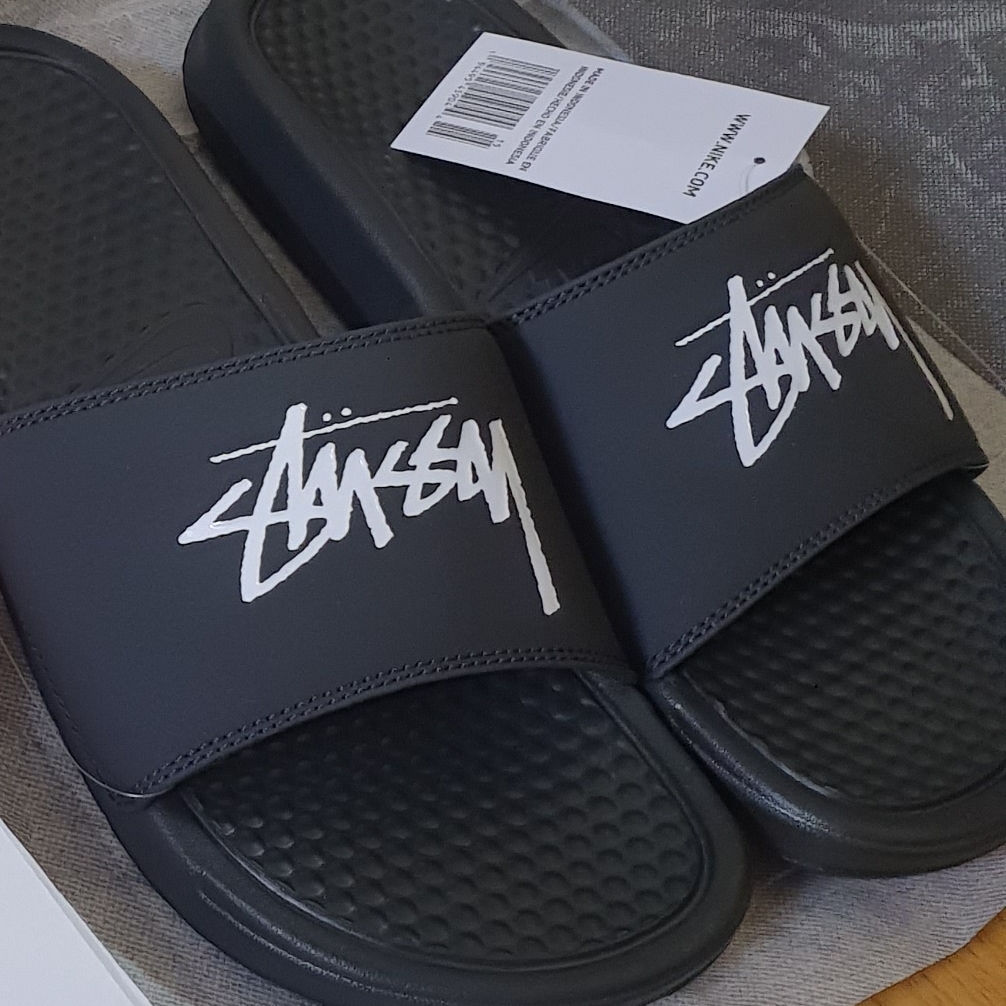 Nike x Stussy Benassi Slide Off Noir 착용 스타일