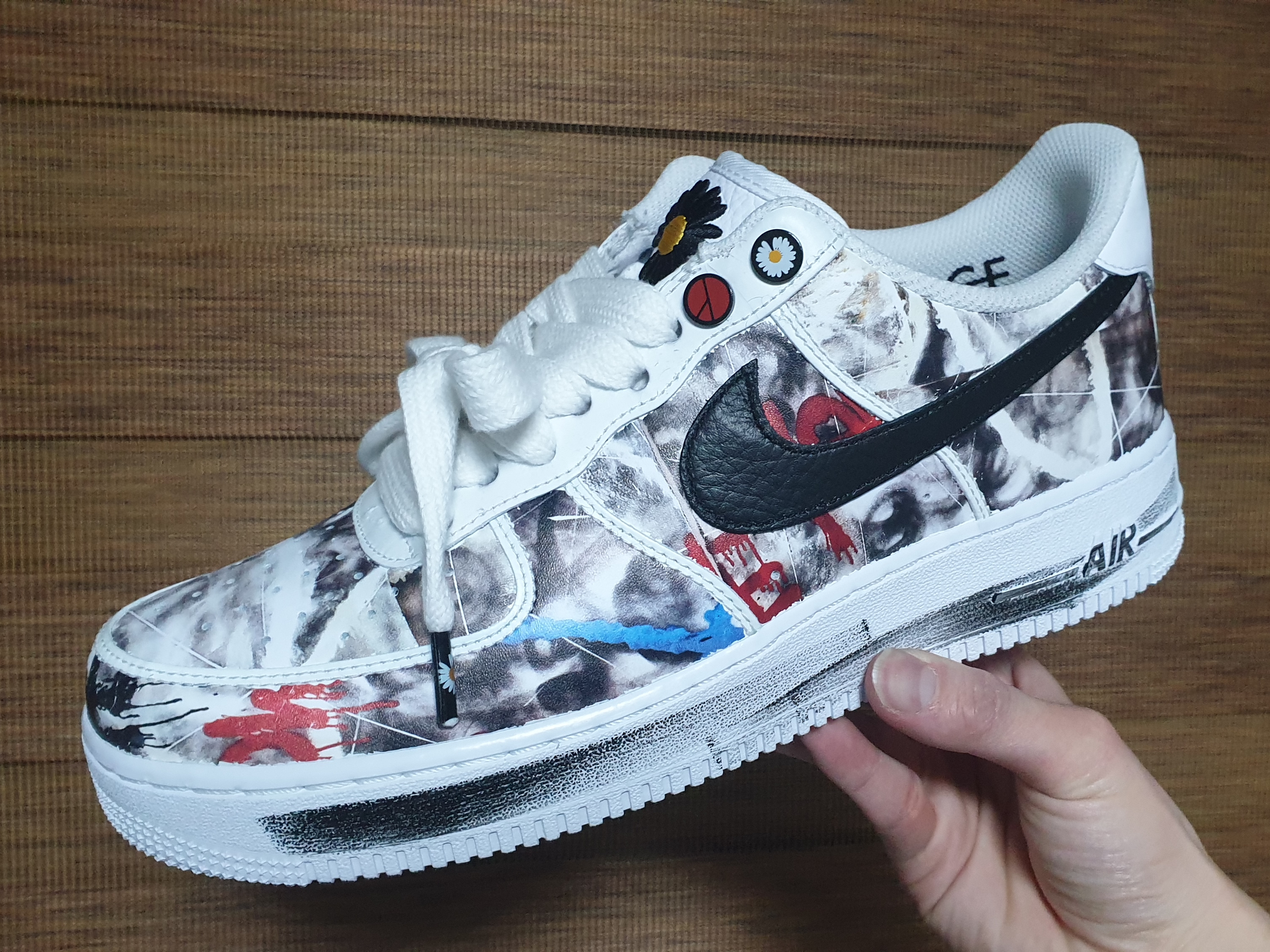 Nike x Peaceminusone Air Force 1 Low Para-Noise 2.0 착용 스타일 - 3
