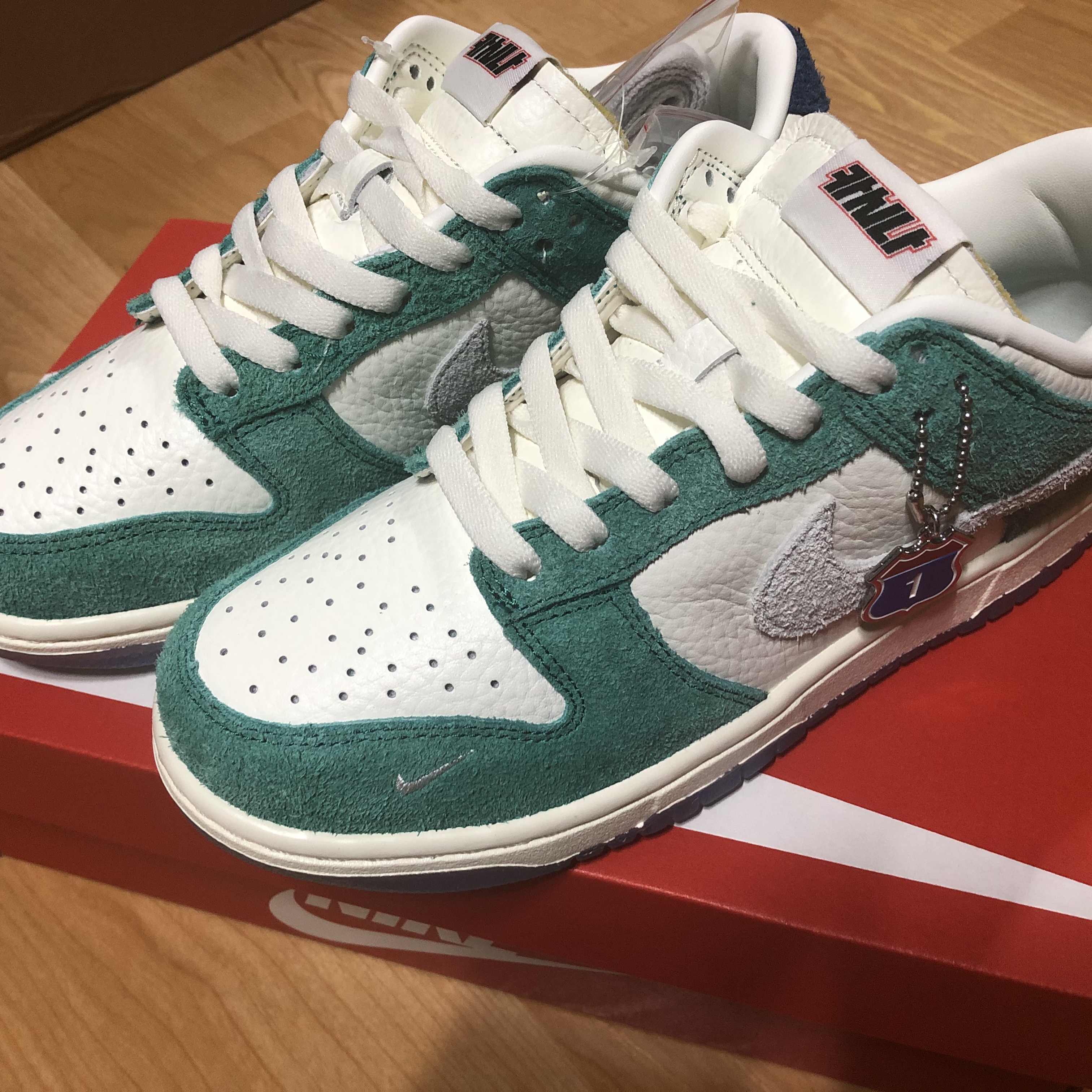 Nike x Kasina Dunk Low Road Sign - Kasina Exclusive 착용 스타일
