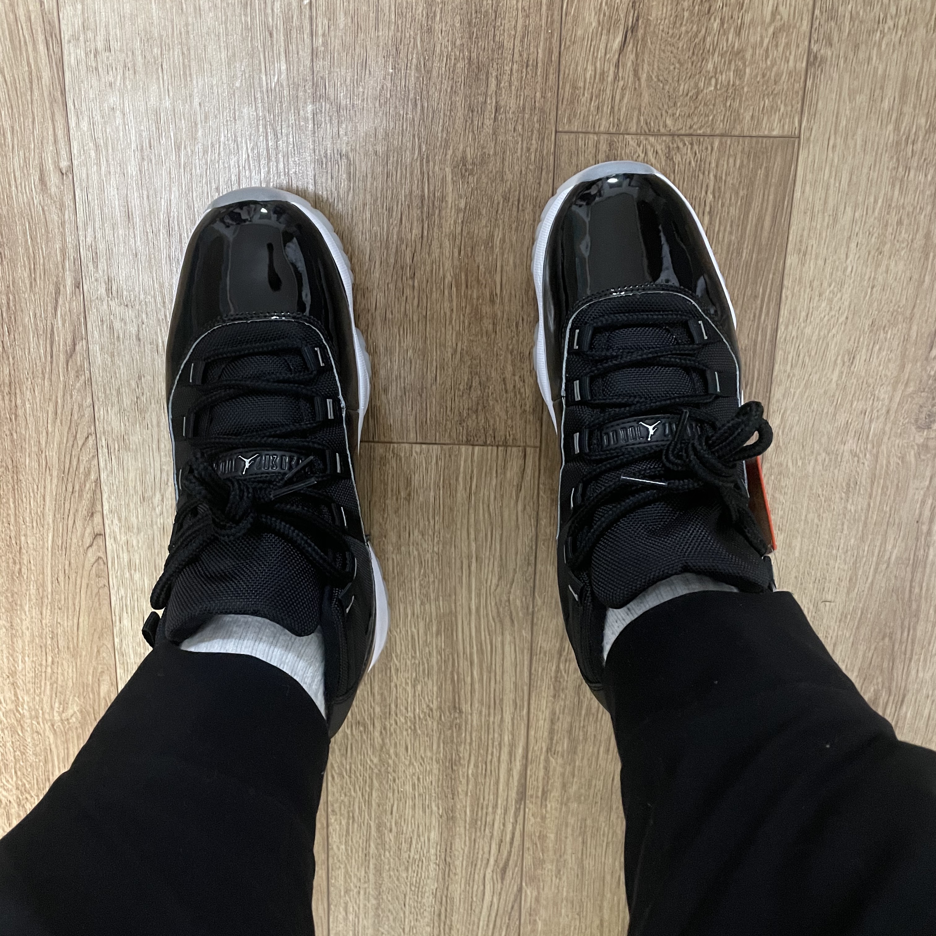 Jordan 11 Retro Jubilee 착용 스타일 - 3