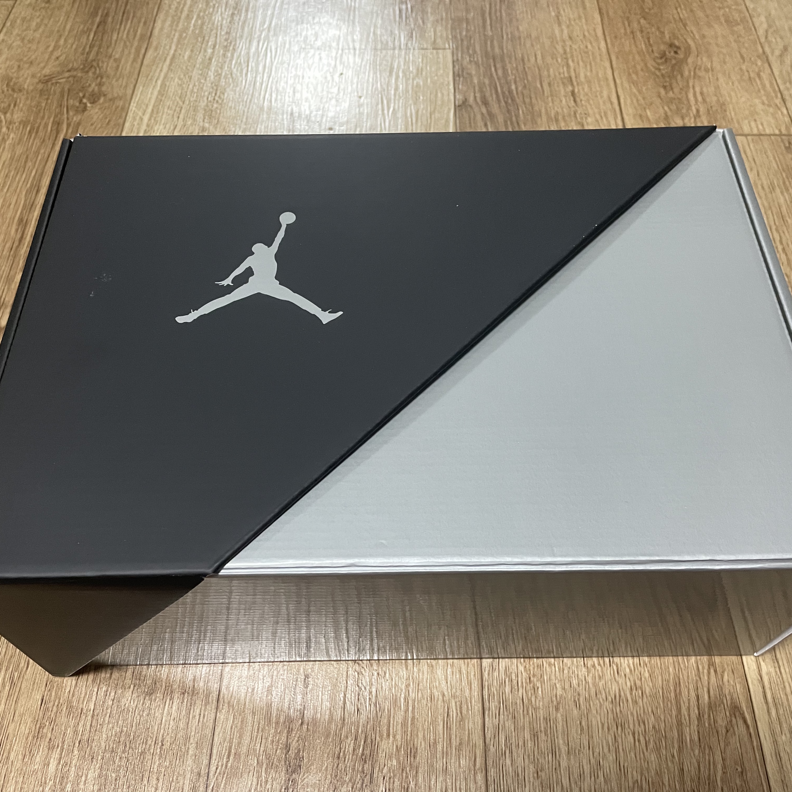 Jordan 11 Retro Jubilee 착용 스타일 - 5