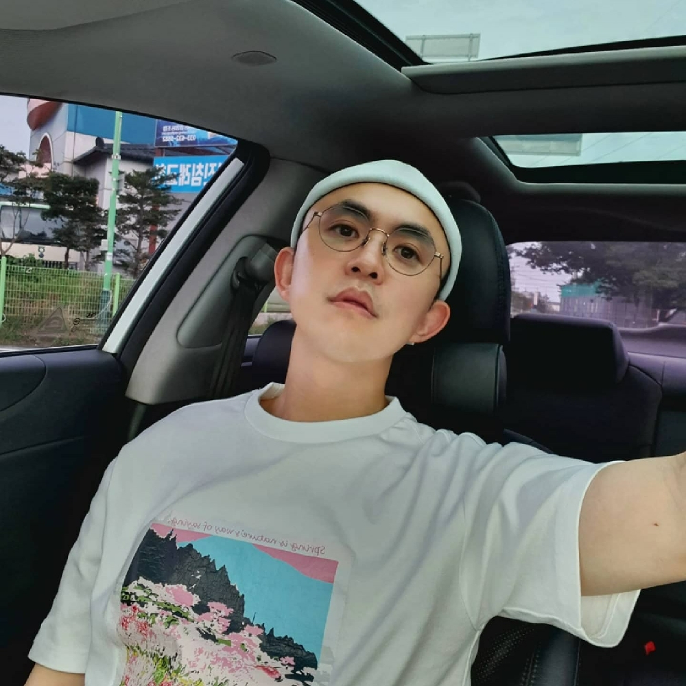KREAM 프로필 이미지