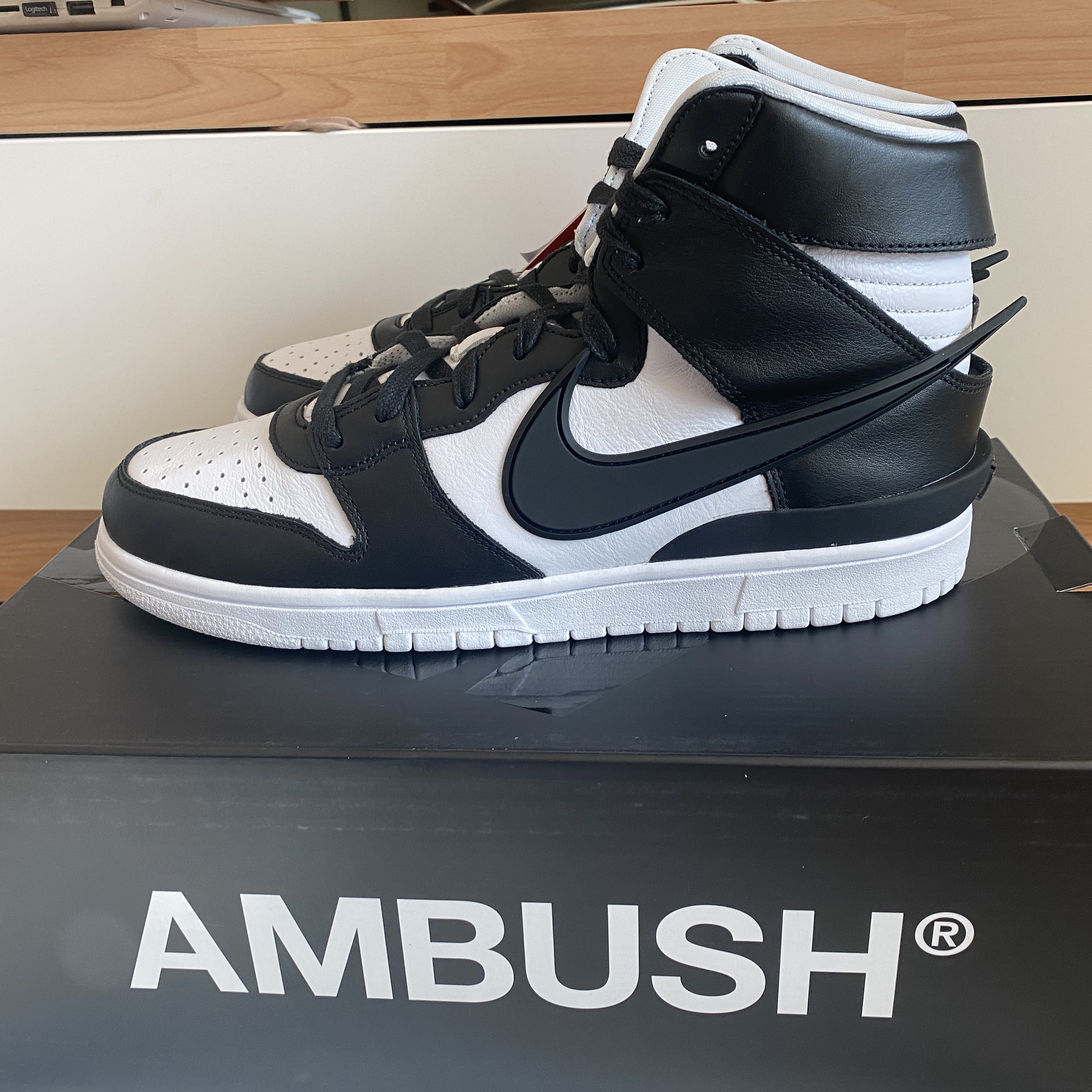 Nike x Ambush Dunk High Black 착용 스타일 - 2
