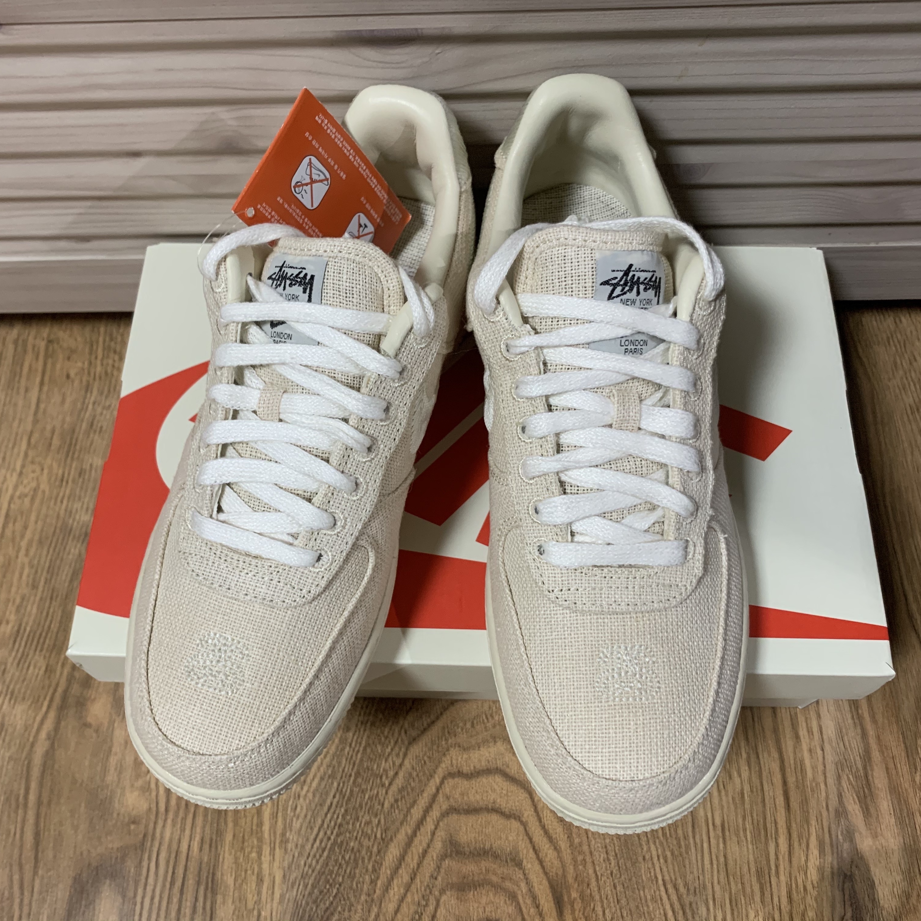 Nike x Stussy Air Force 1 Low Fossil 착용 스타일