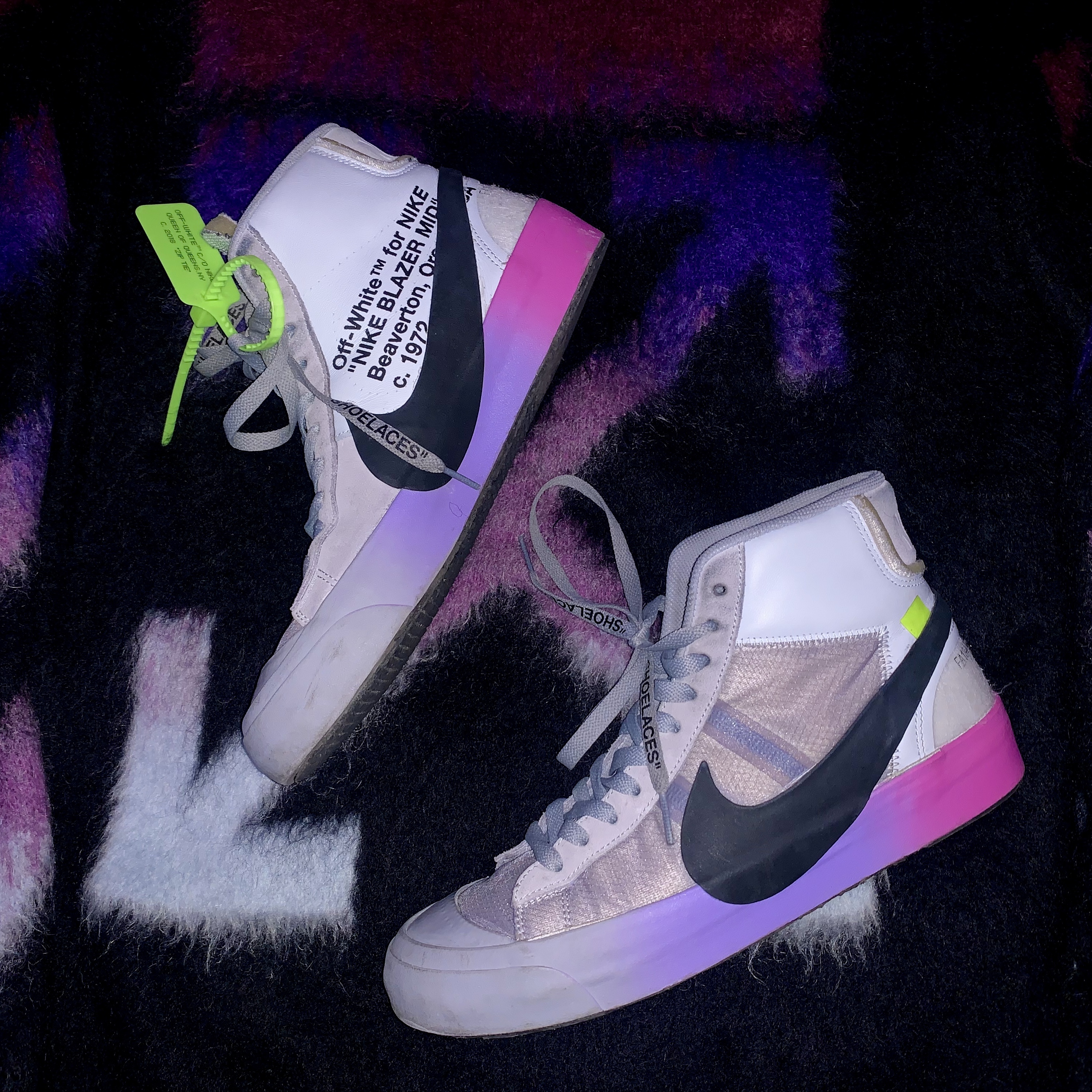 Nike x Off-White Blazer Mid Wolf Grey Serena Queen 착용 스타일