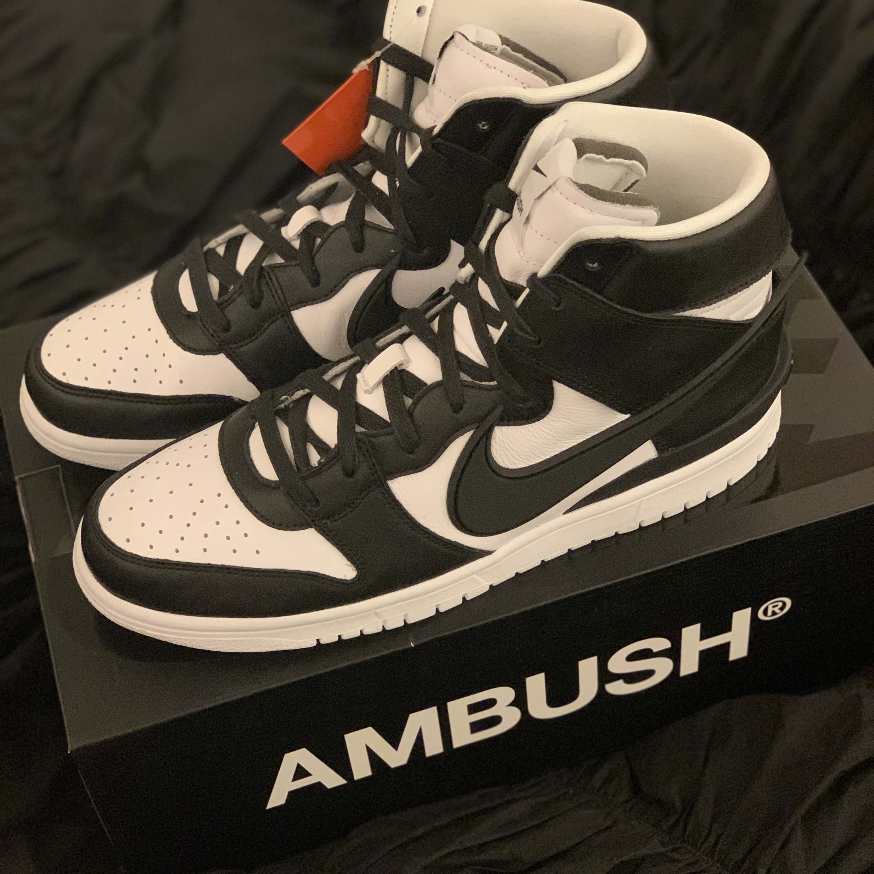 Nike x Ambush Dunk High Black 착용 스타일 - 2