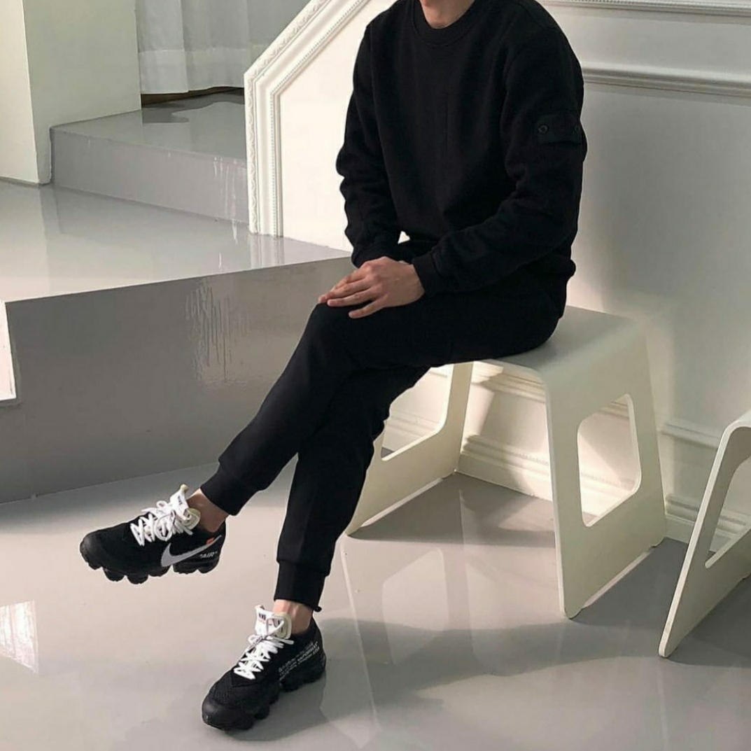 Nike x Off-White Air VaporMax OG Black The Ten 착용 스타일