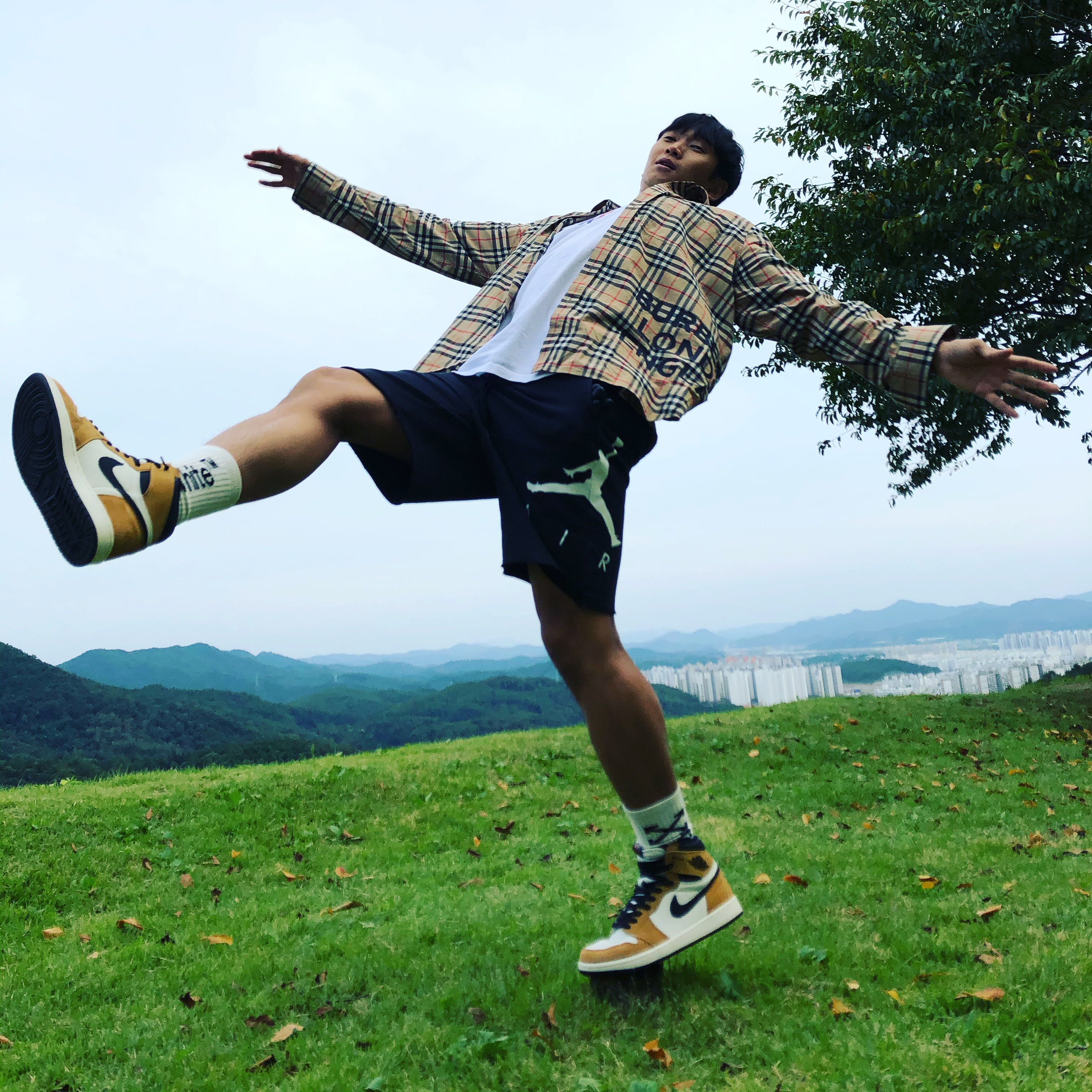 Jordan 1 Retro High Rookie of the Year 착용 스타일