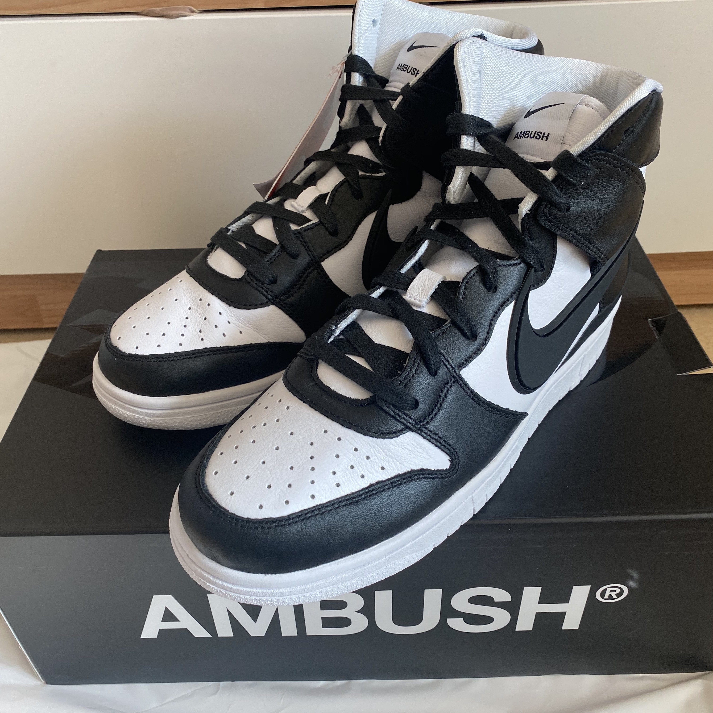 Nike x Ambush Dunk High Black 착용 스타일 - 1