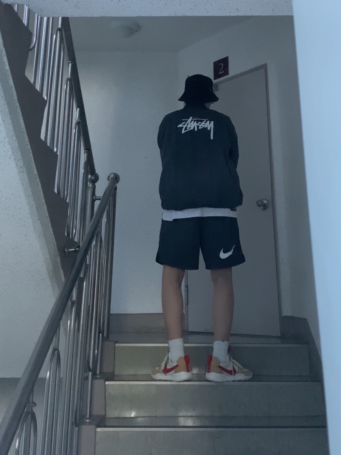 Nike x Tom Sachs Mars Yard Shoe 2.0 Space Camp, Nike x Stussy Windrunner Jacket Off Noir 착용 스타일 - 2