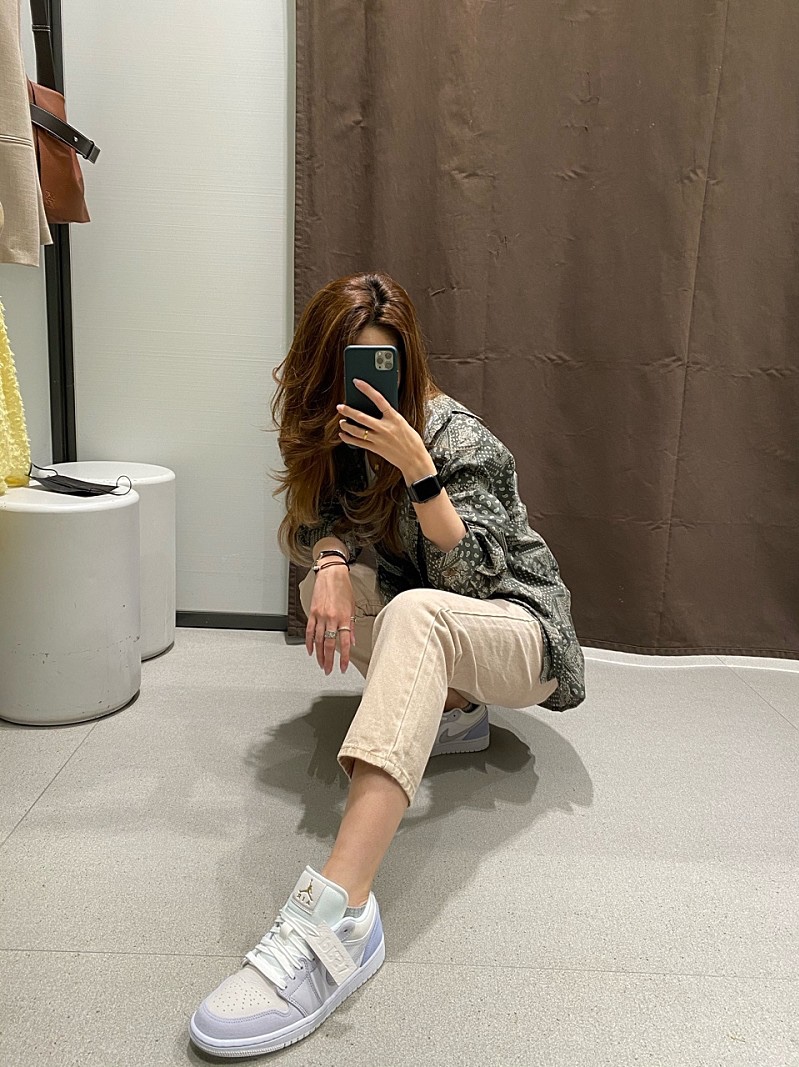 Jordan 1 Low Paris 착용 스타일 - 2