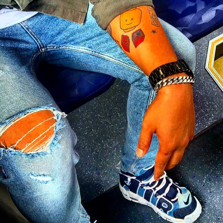 Nike Air More Uptempo 96 Denim 착용 스타일