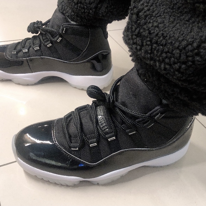 Jordan 11 Retro Jubilee 착용 스타일 - 2