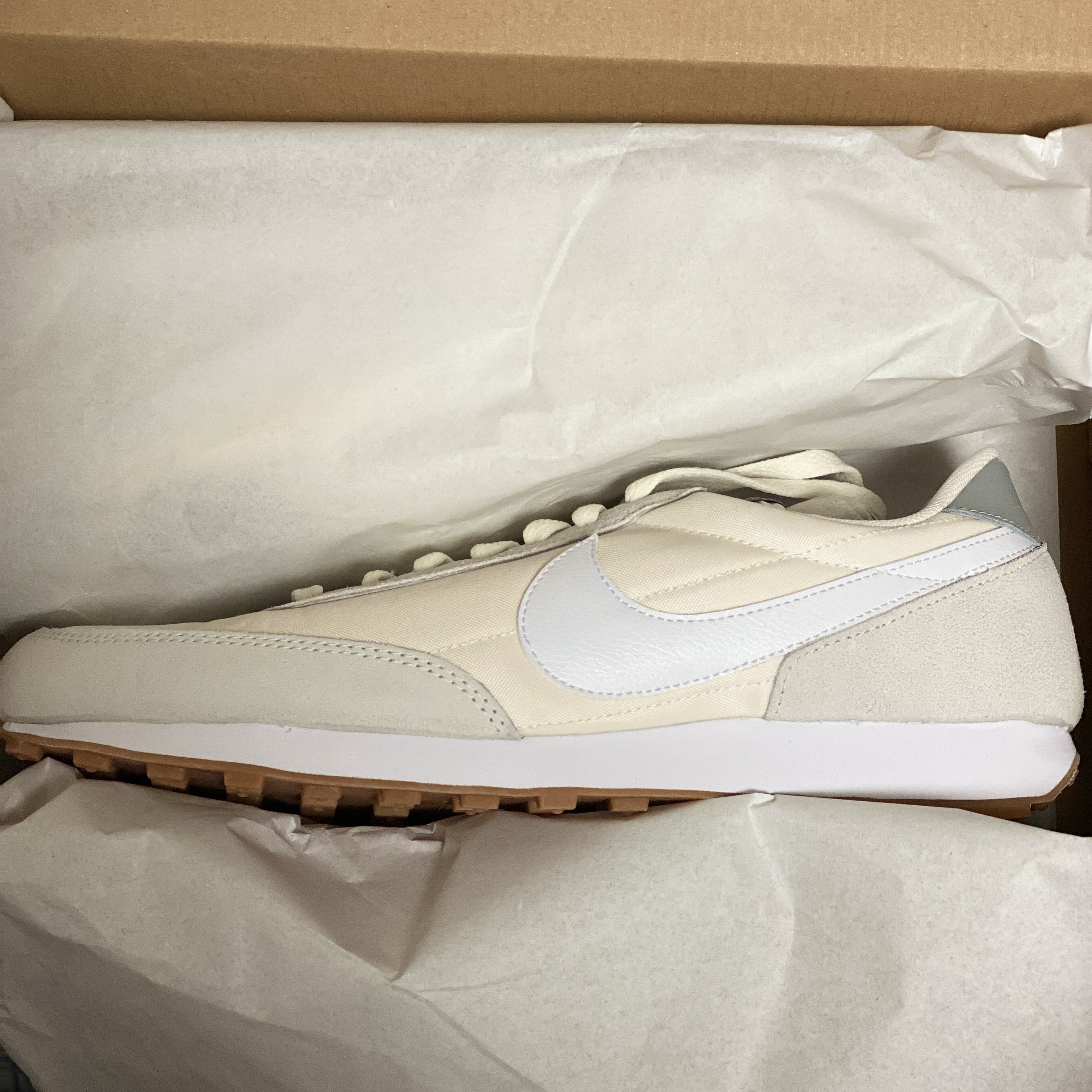 (W) Nike Daybreak Summit White 착용 스타일