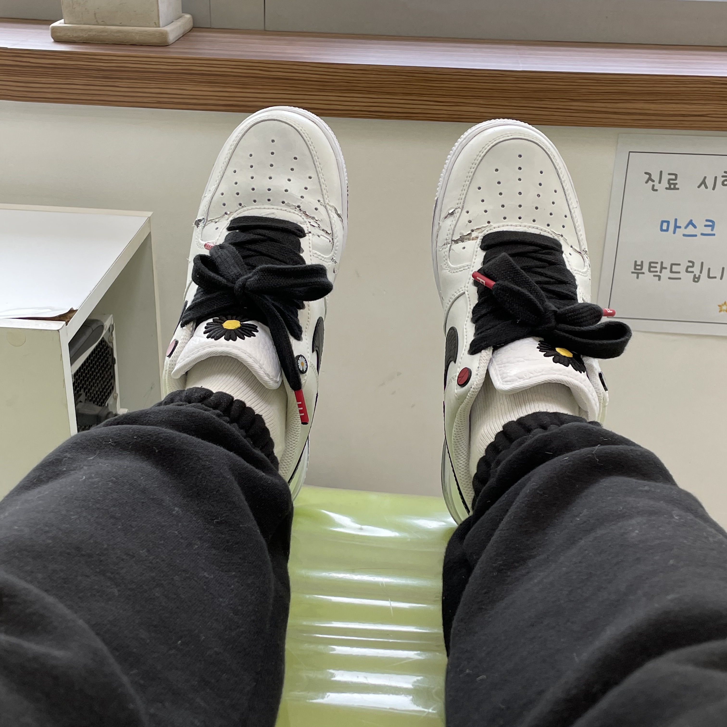 Nike x Peaceminusone Air Force 1 Low Para-Noise 2.0 착용 스타일