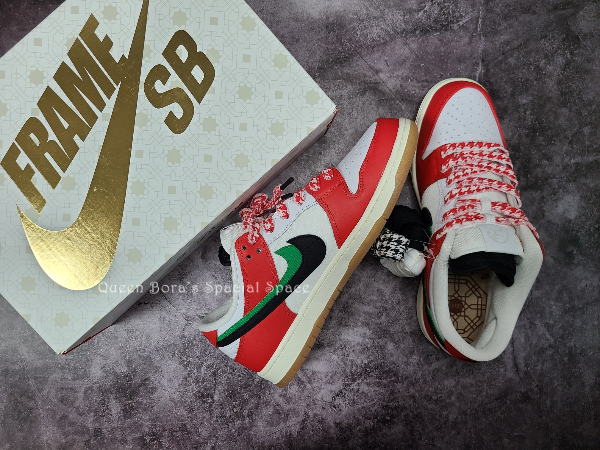 Nike x Frame Skate SB Dunk Low Pro Habibi 착용 스타일