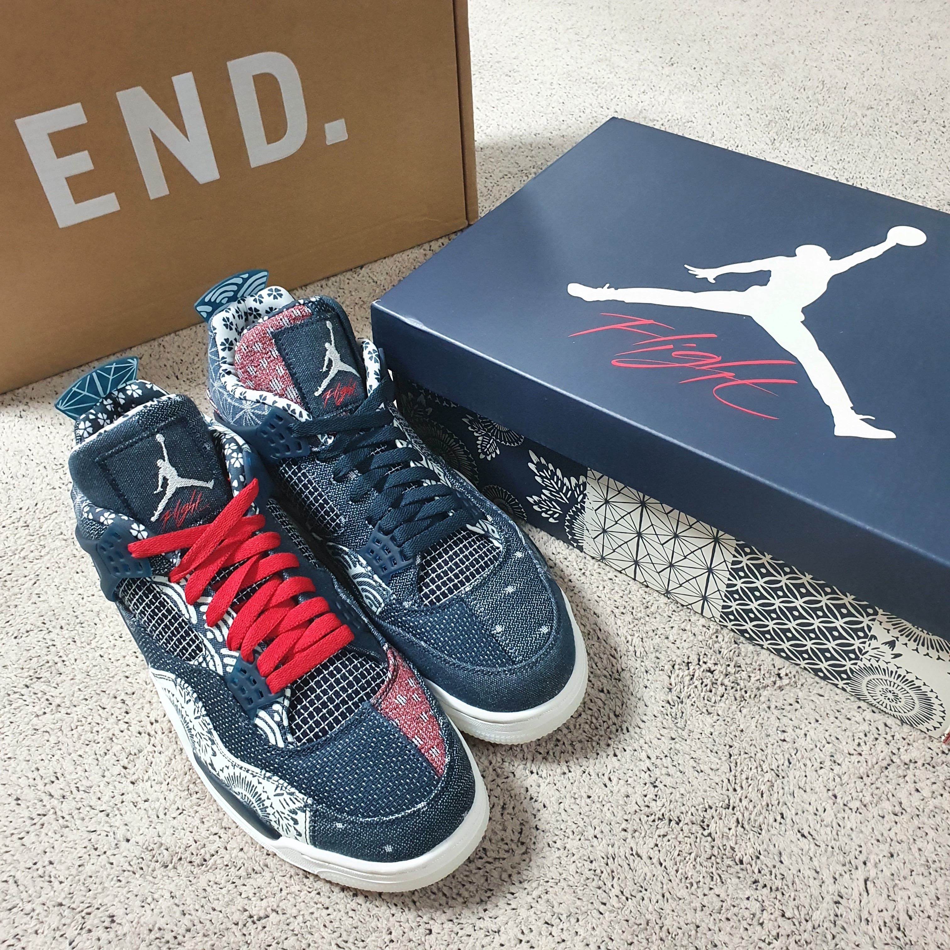 Jordan 4 Retro SE Deep Ocean 착용 스타일