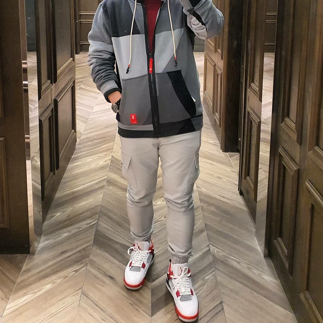 Jordan 4 Retro OG Fire Red 2020 착용 스타일 - 2